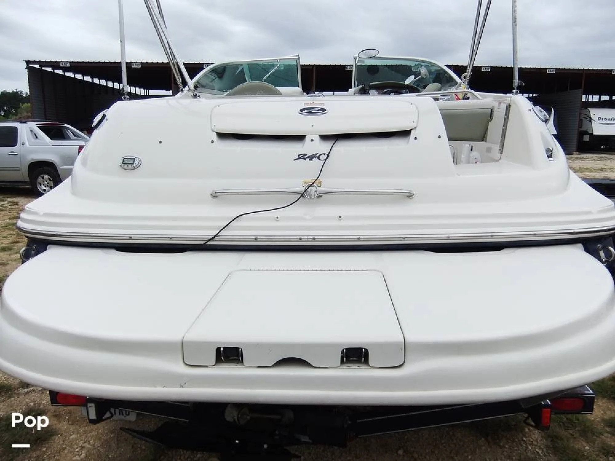 2005 Sea Ray 240 Sundeck - Main Image