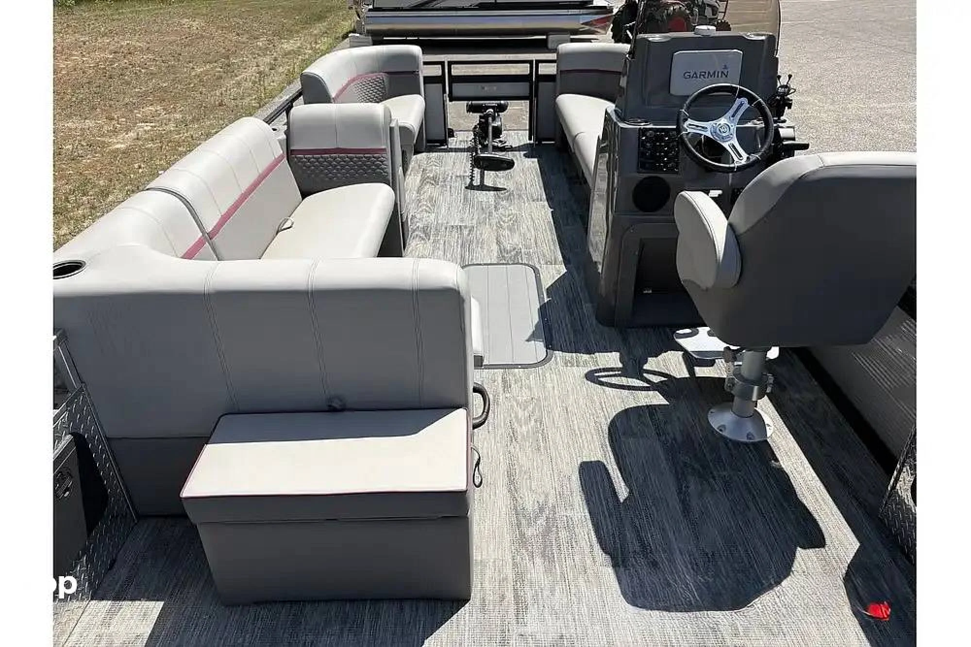 2023 Angler Qwest 8524 FAMILY FISH PRO - Image 4