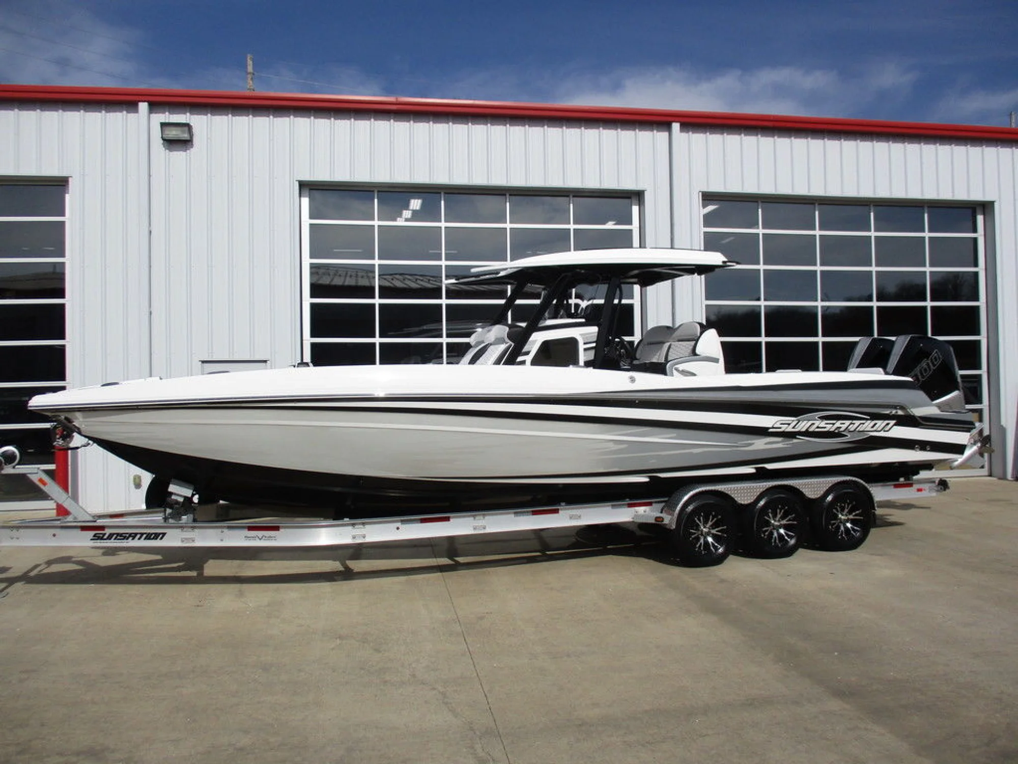Sunsation Powerboats 32CCX - Main Image