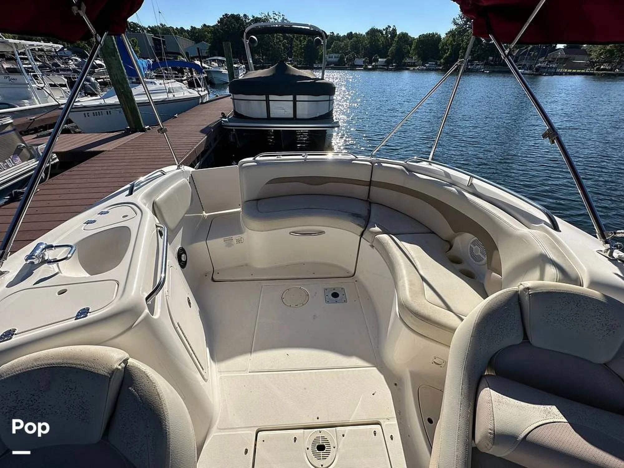 2004 Chaparral Sunesta 254 - Image 5