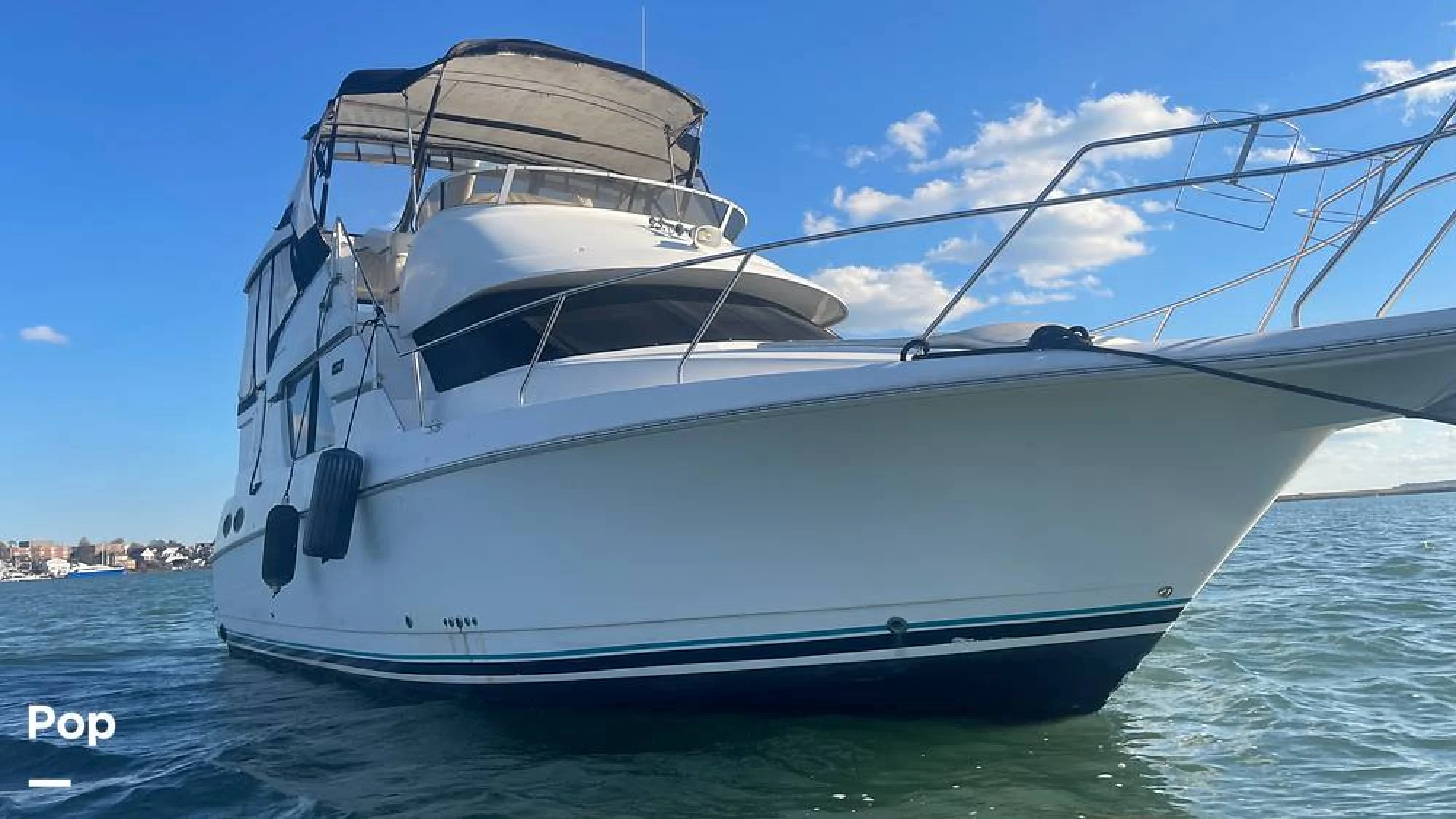 1999 Silverton 392 - Image 2