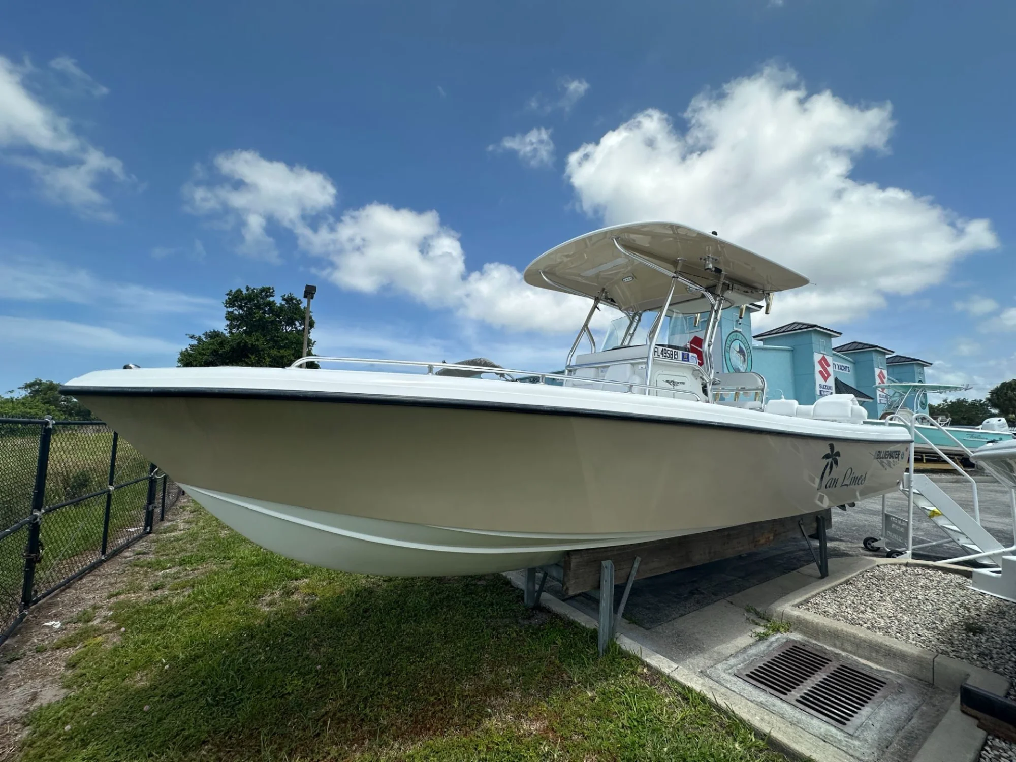 2012 Bluewater 2550 - Image 2