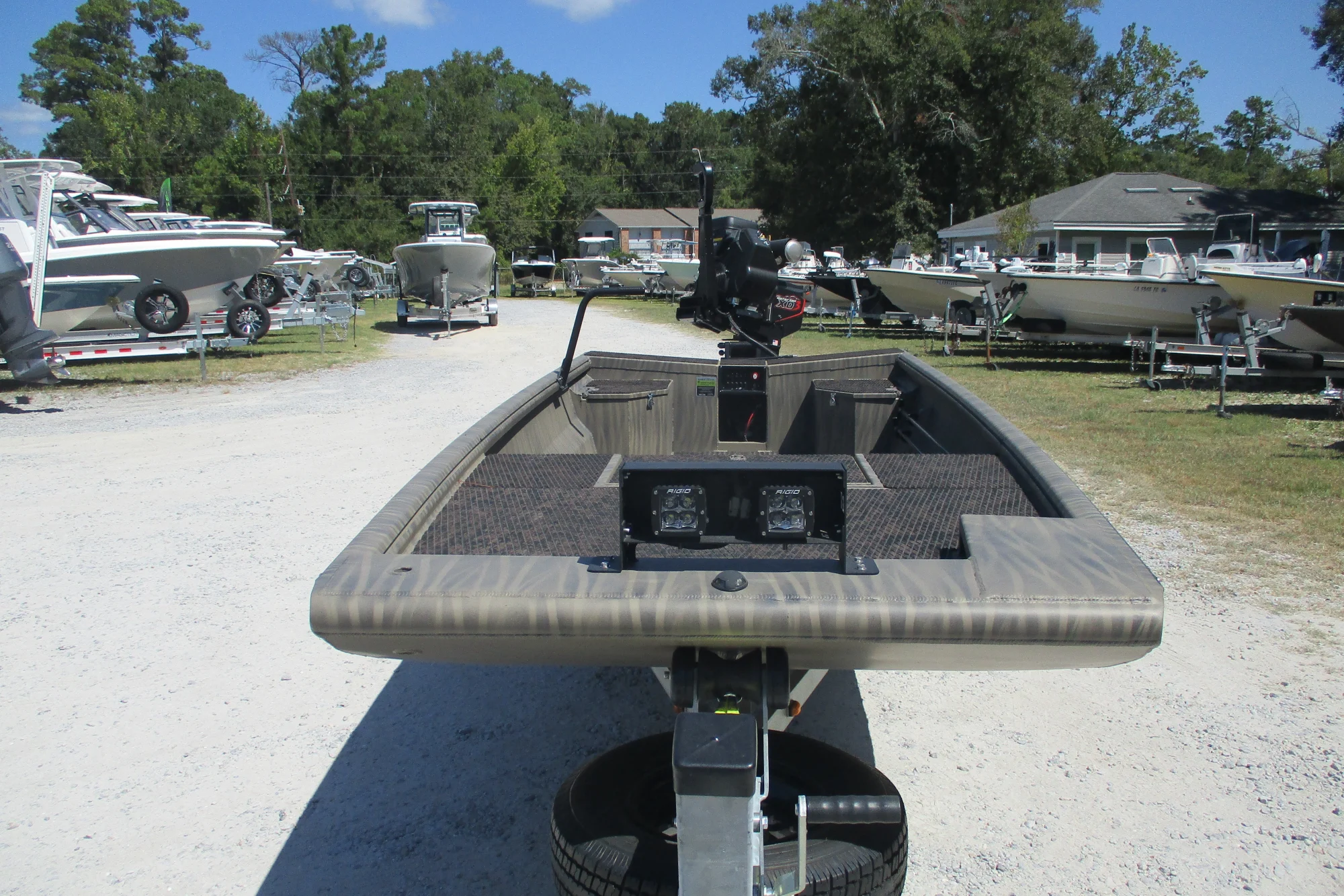 2027 Gator Tail 1754 Extreme - Image 3