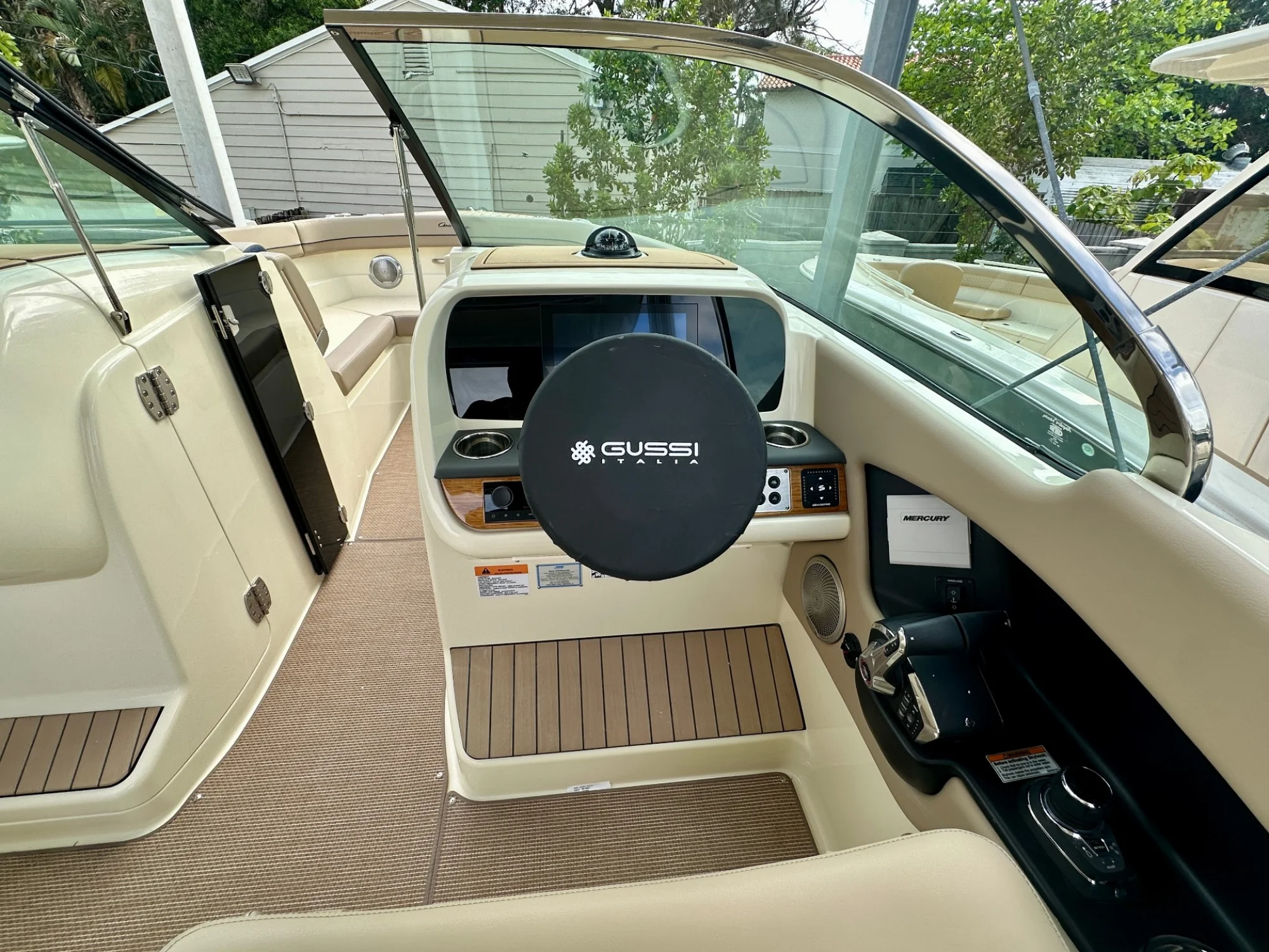 2025 Chris Craft Calypso 28 - Image 2