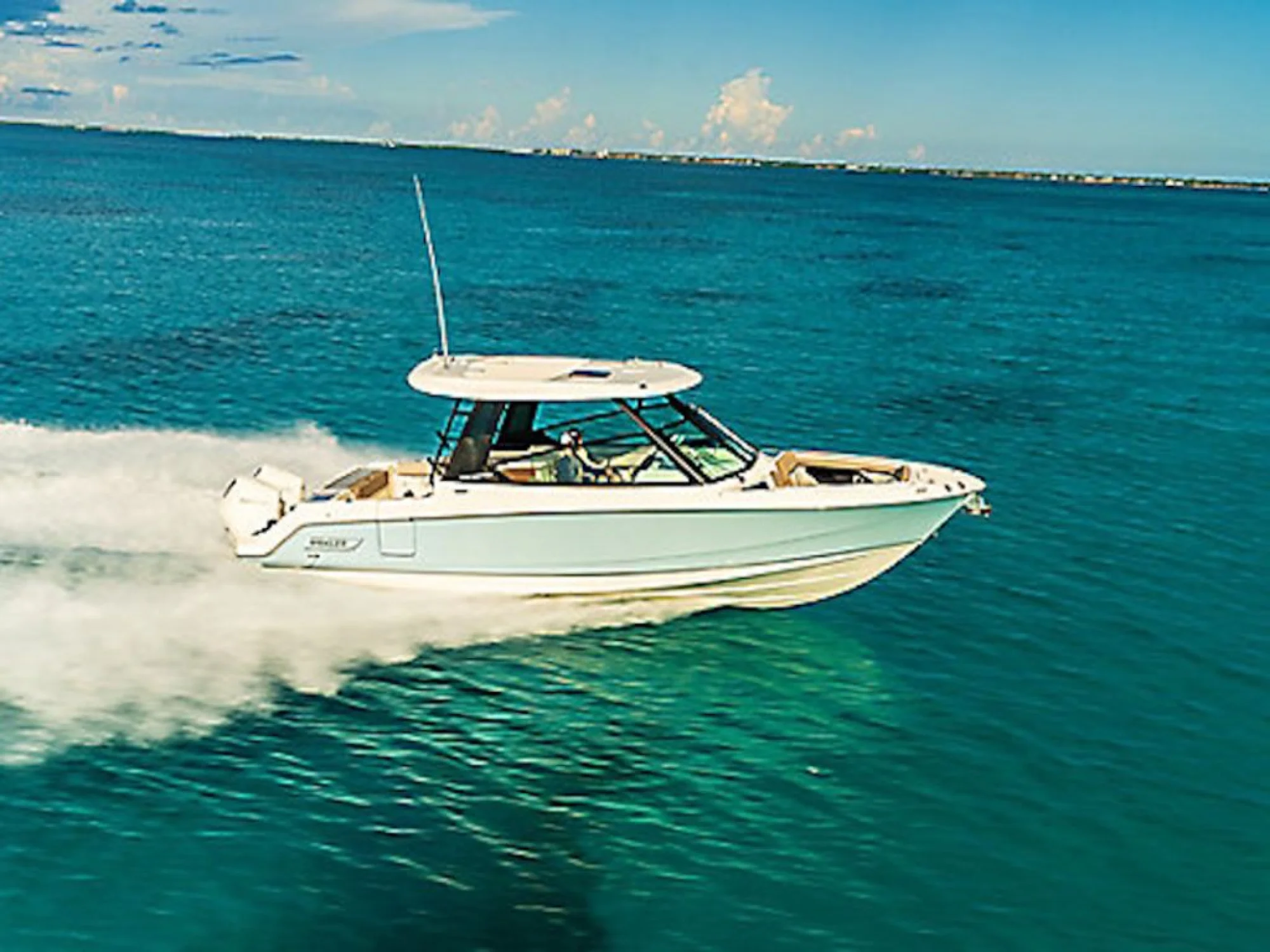 Boston Whaler 330 Vantage - Image 2