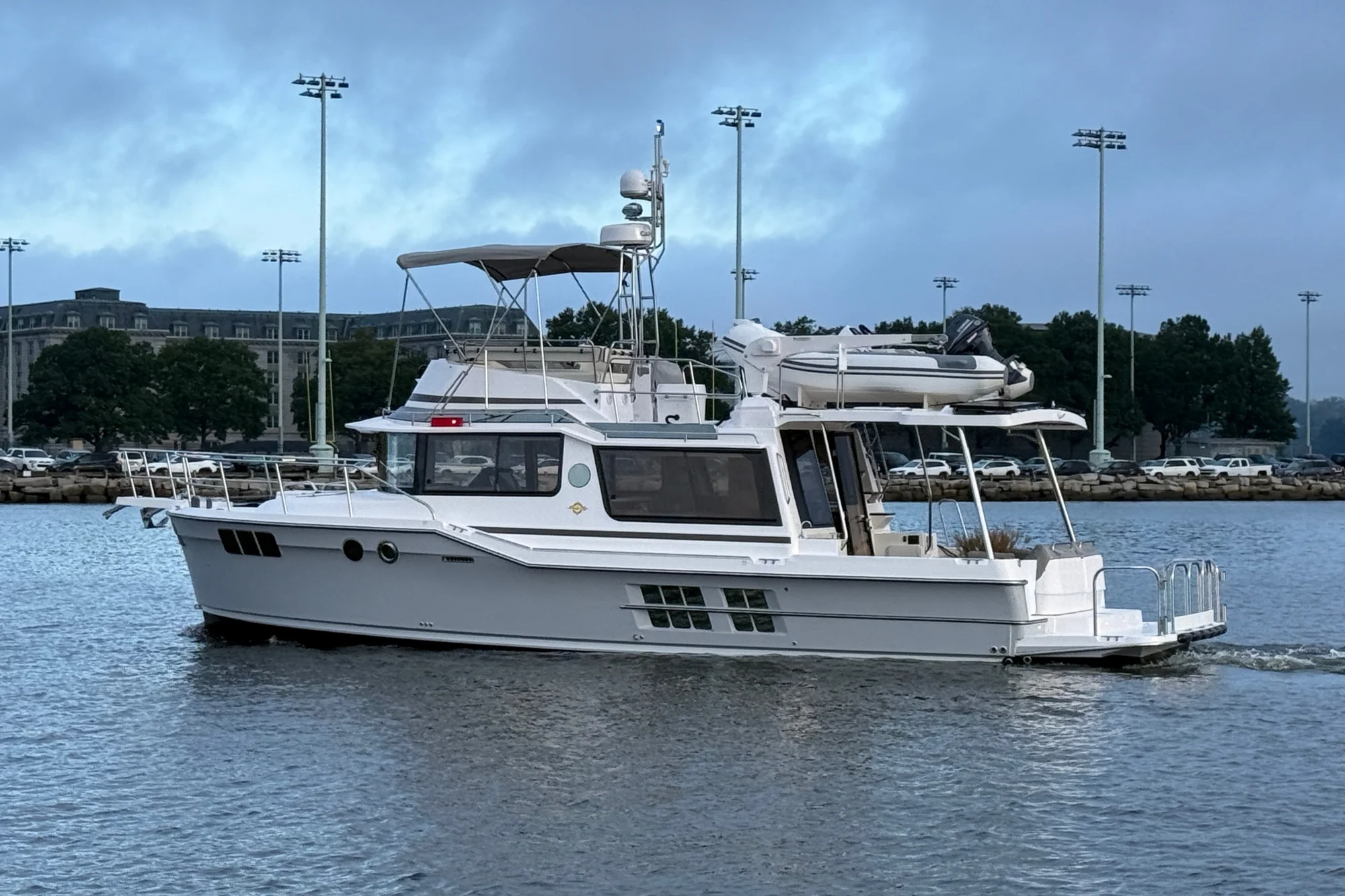 2027 Ranger Tugs R-43 CB - Image 3