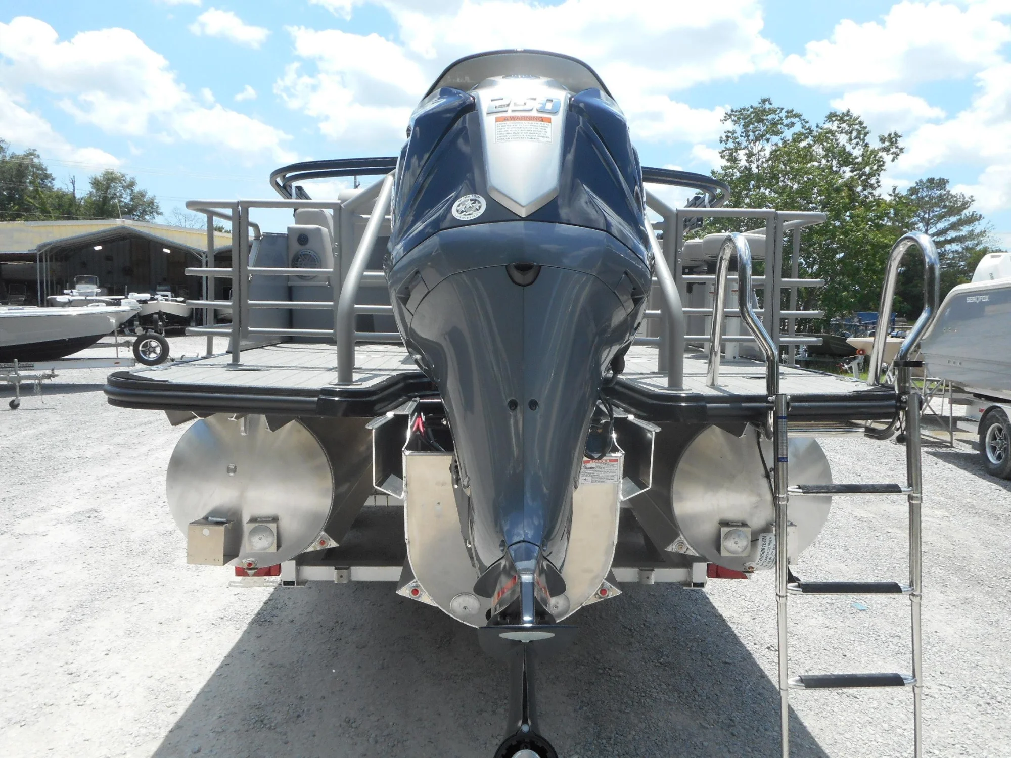 2024 Starcraft CX 25 DL BAR - Image 2