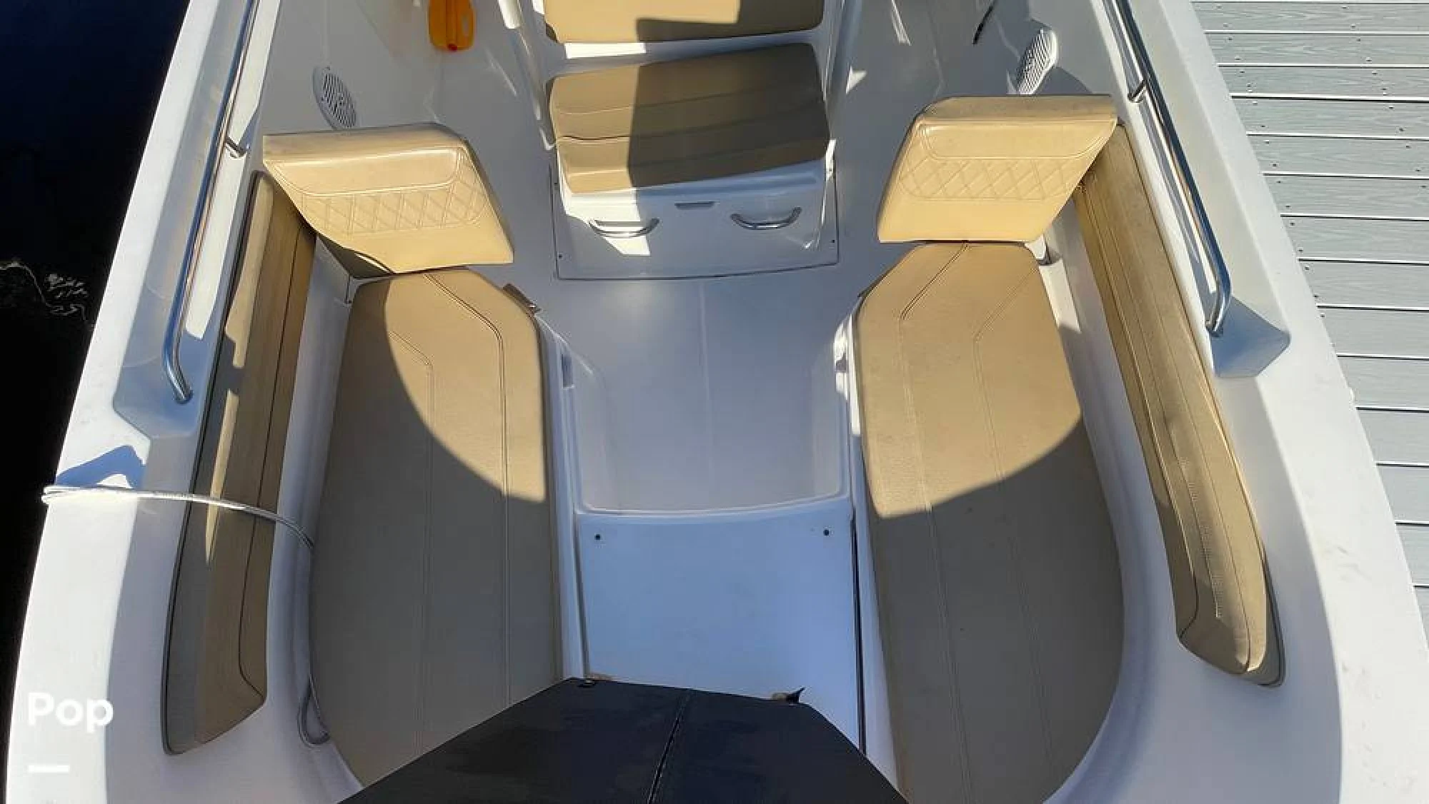 2024 Trophy T22CC - Image 4