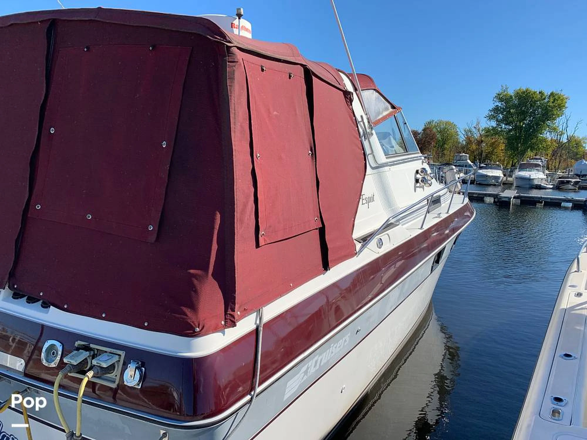 1986 Cruisers Yachts Esprit 337 - Image 2