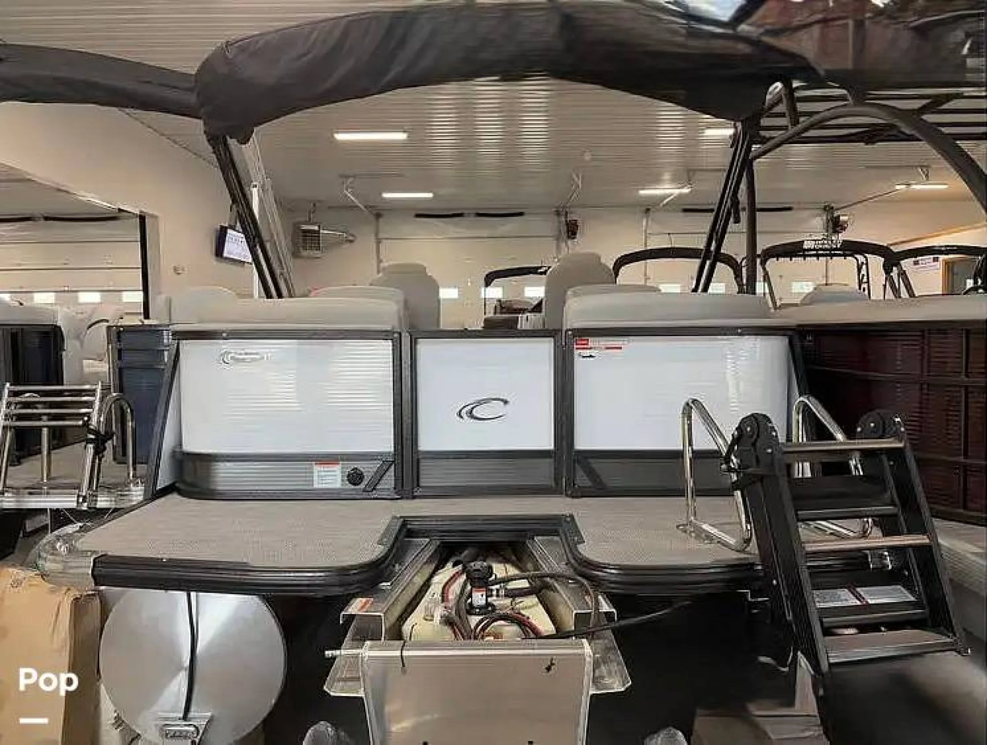 2024 Crest CARIBBEAN LX 230 SLC - Image 5