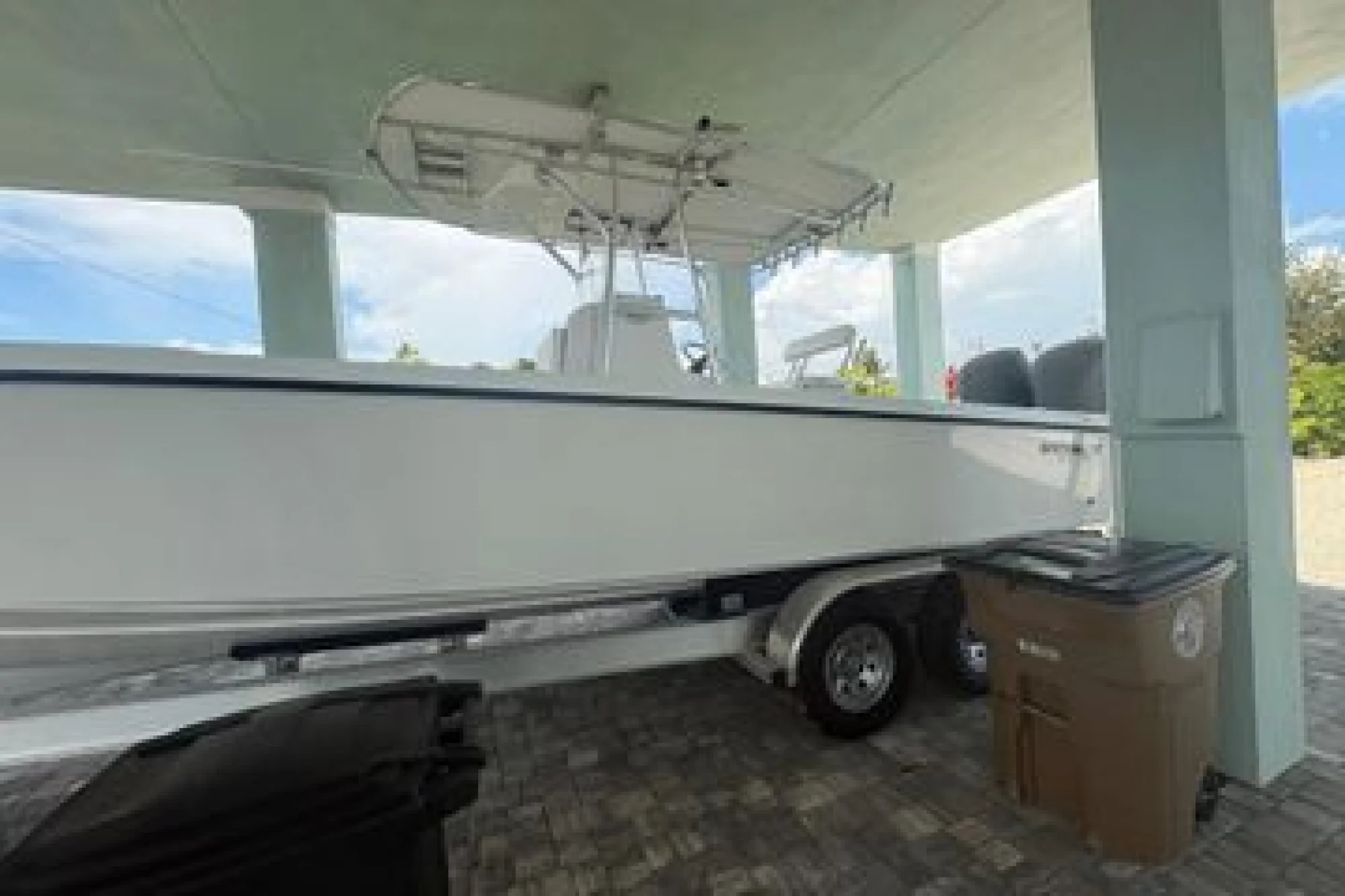 2026 28' Whitewater 28 Center Console | 28ft - Image 2