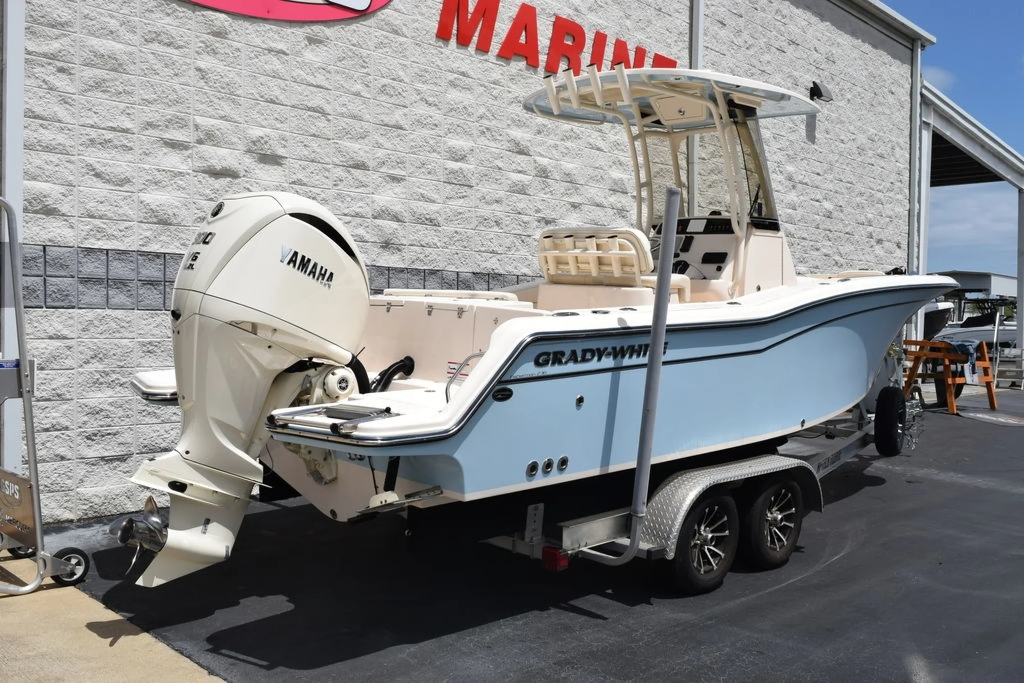 2024 Grady White Fisherman 236 - Image 4
