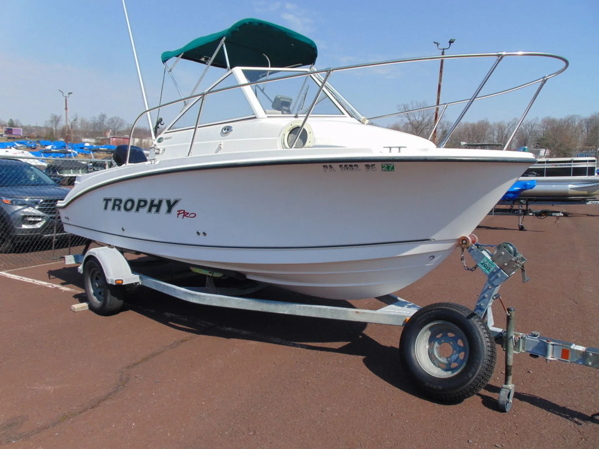 Trophy 1902 Walk Around Cuddy - Image 2