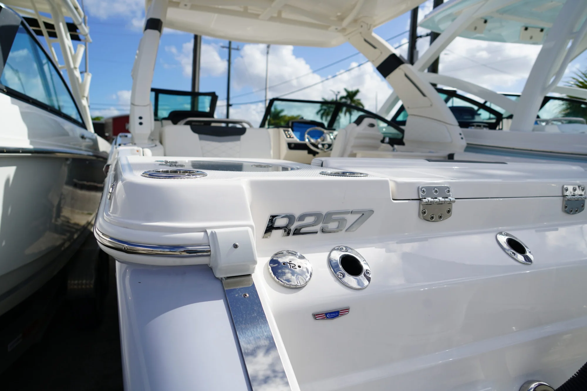 2026 ROBALO R257 - Image 2