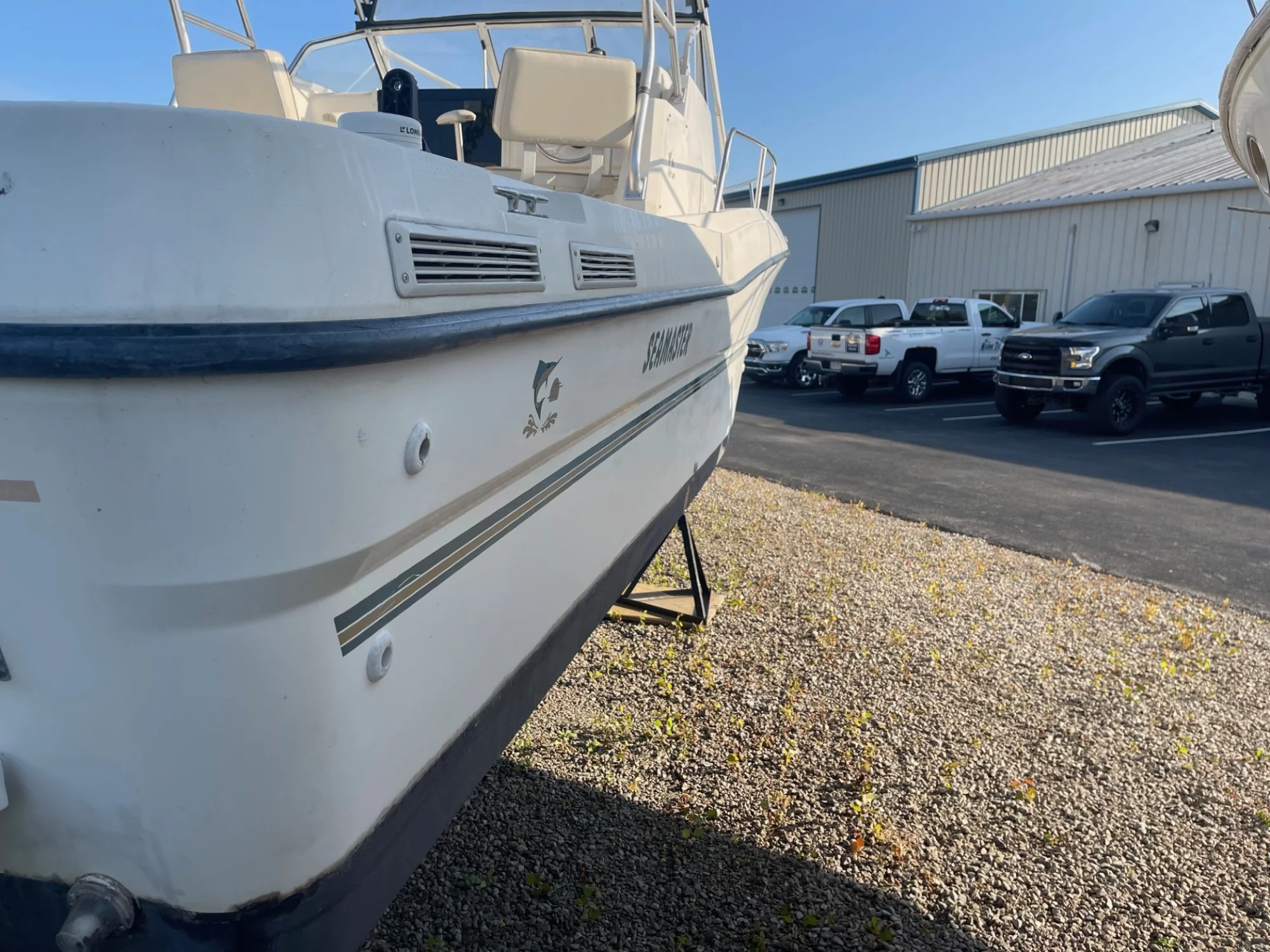 1999 Seamaster 27 Seamaster Walk Around - Image 4