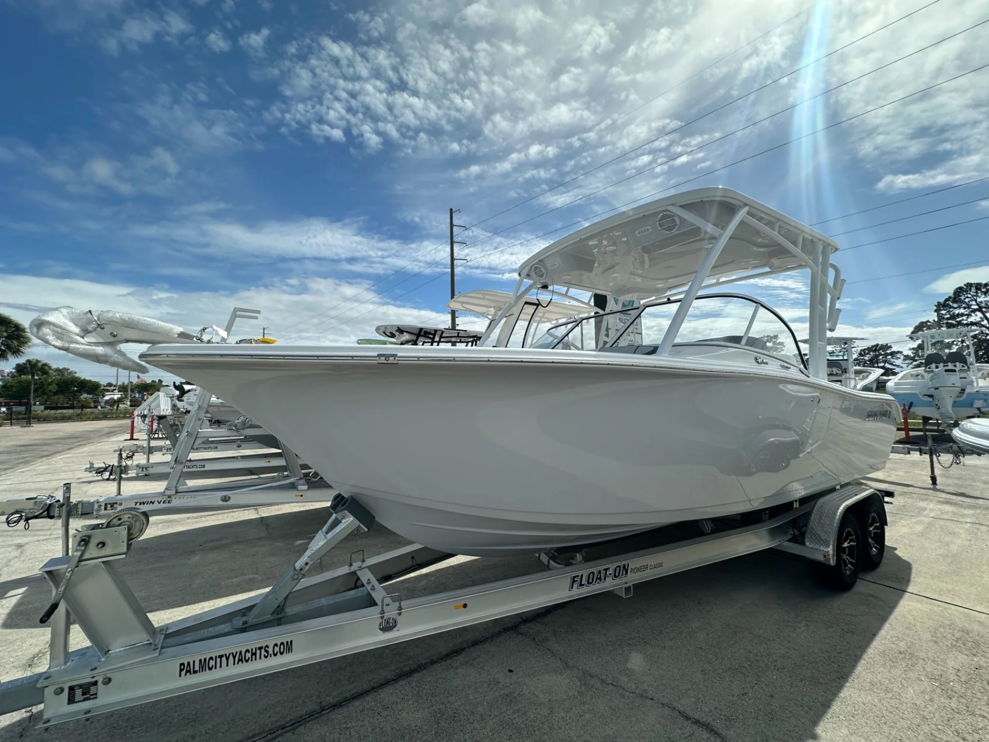 2026 Sea Pro 240 DC - Main Image