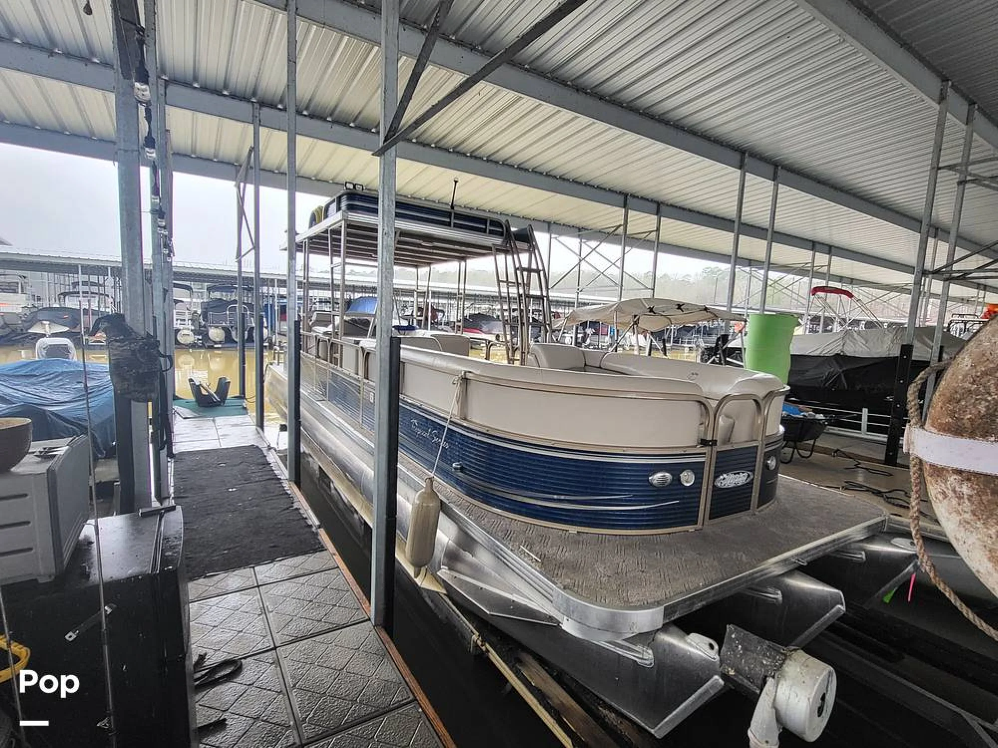2011 Aloha Pontoon TS 290 Sundeck TRPL TNNL - Image 2