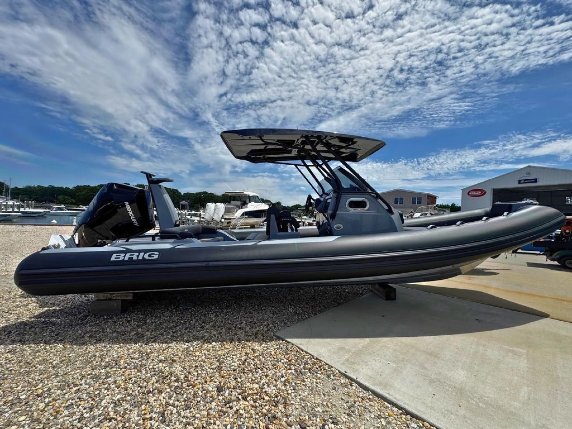 BRIG Boats Eagle 8 - Image 3