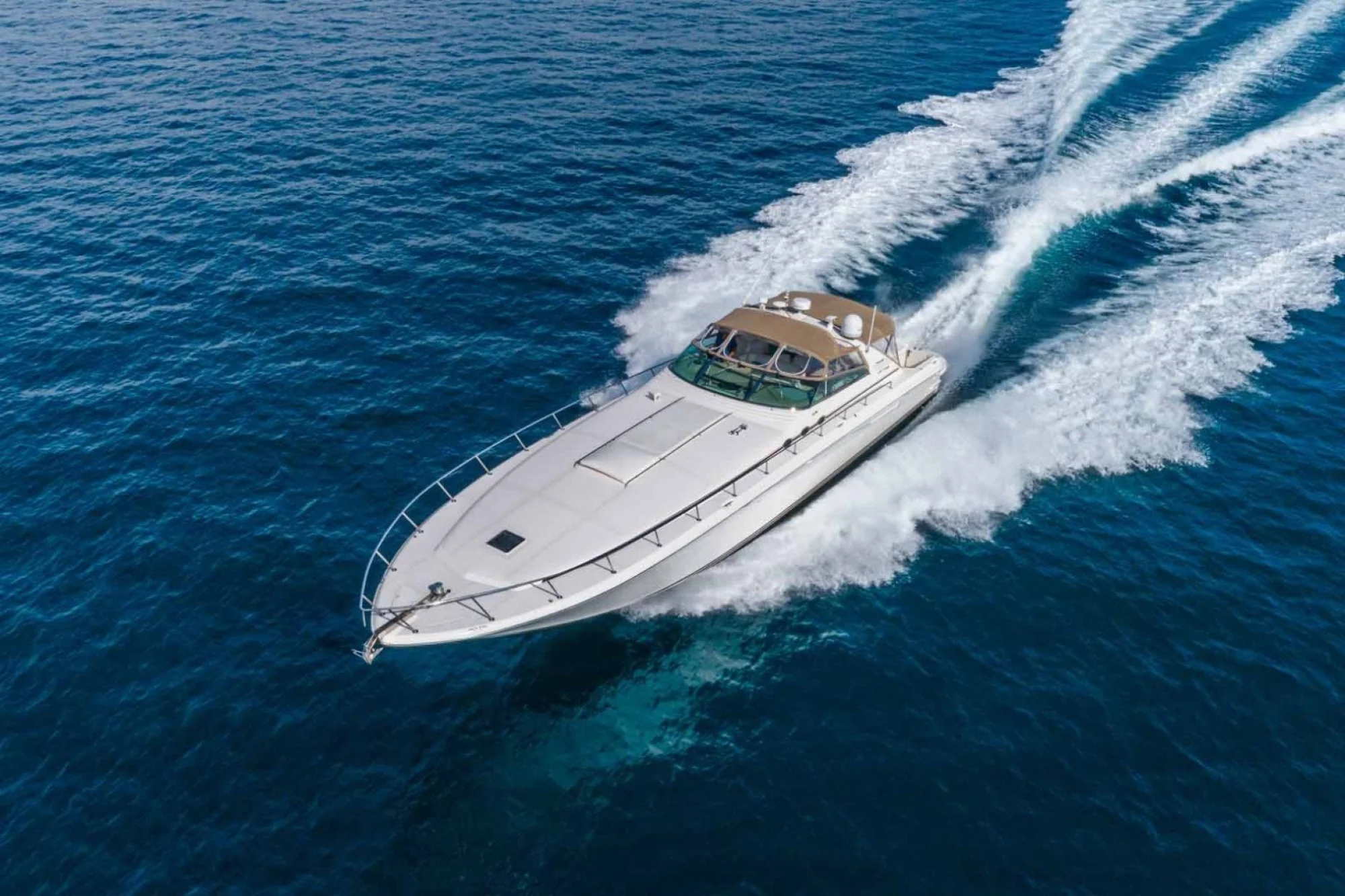 1996 Sea Ray 630 Super Sun Sport – Twin Caterpillar 3412s - Image 2