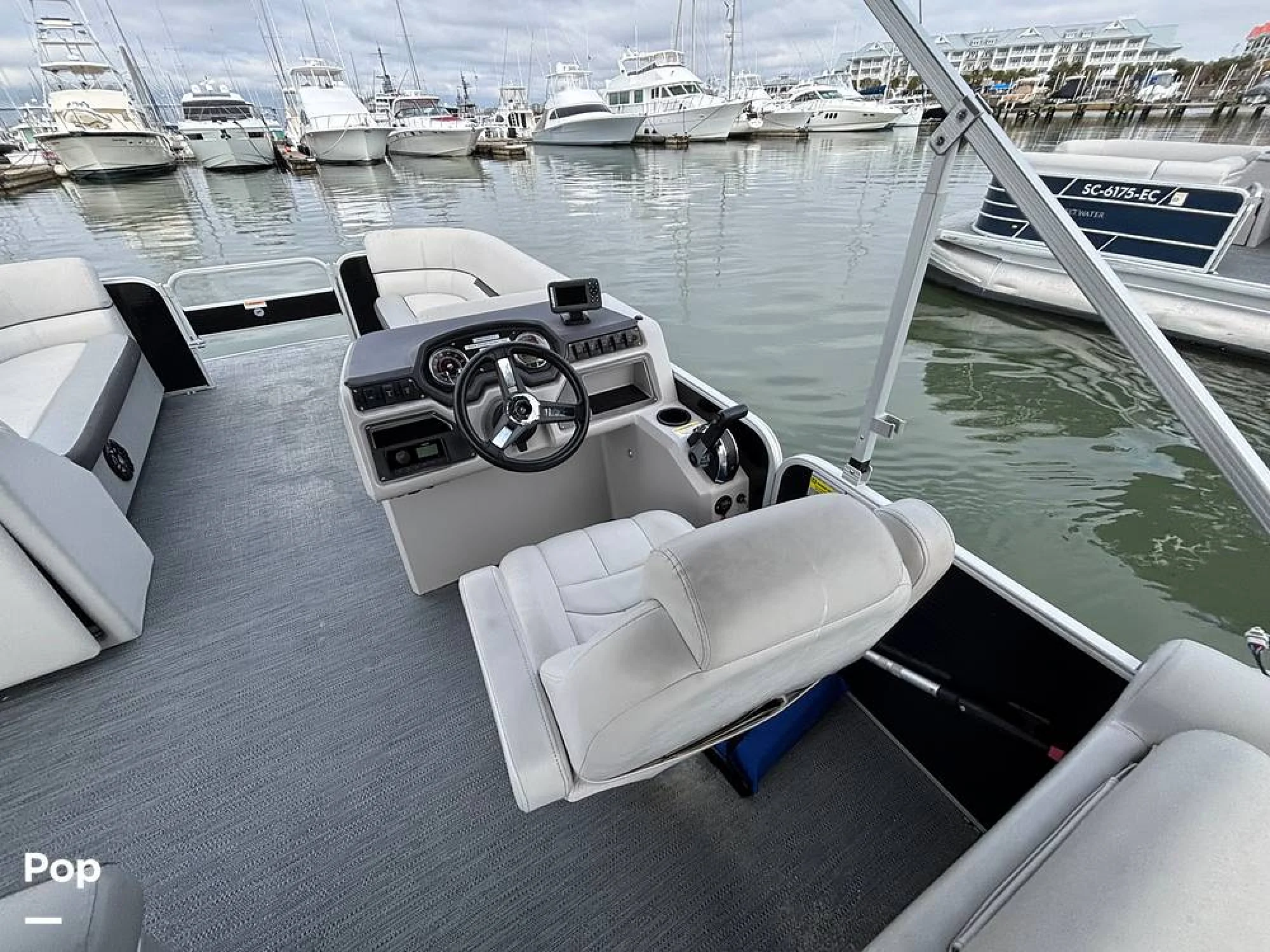 2023 Godfrey Pontoon 2286 SB - Image 5