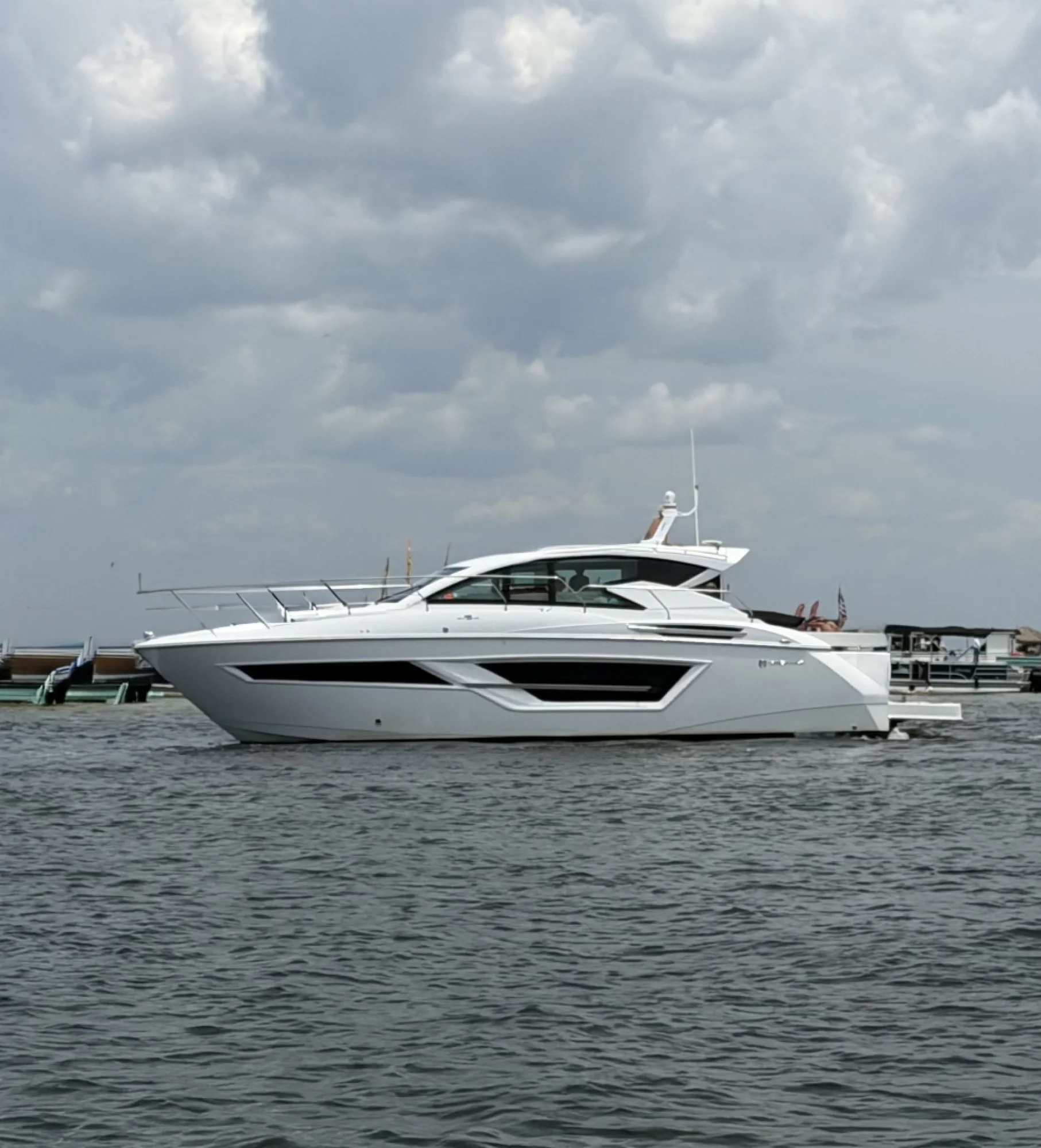 2022 Cruisers 46 Cantius