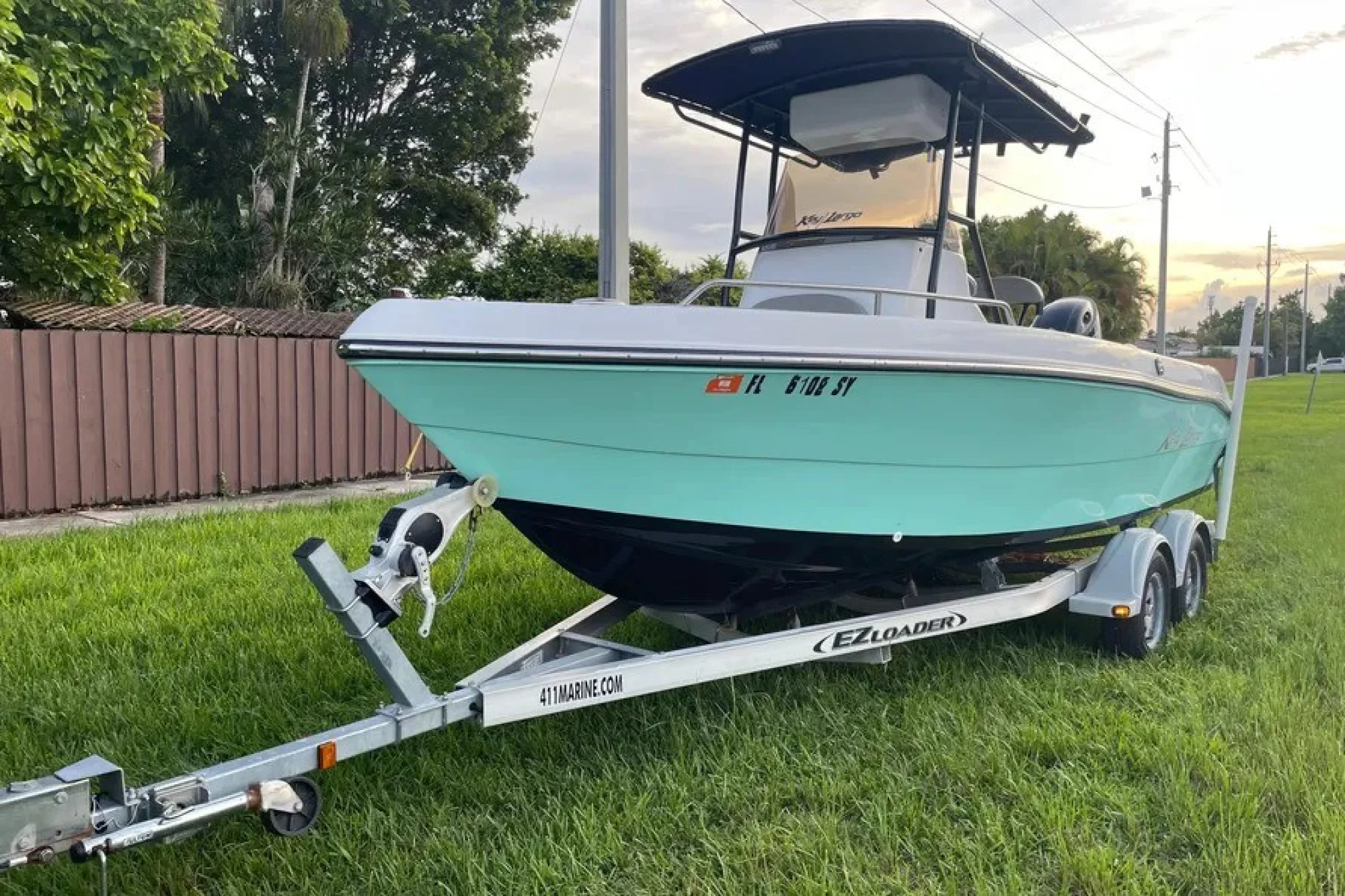 2019 Key Largo 2100 CCW| 21'