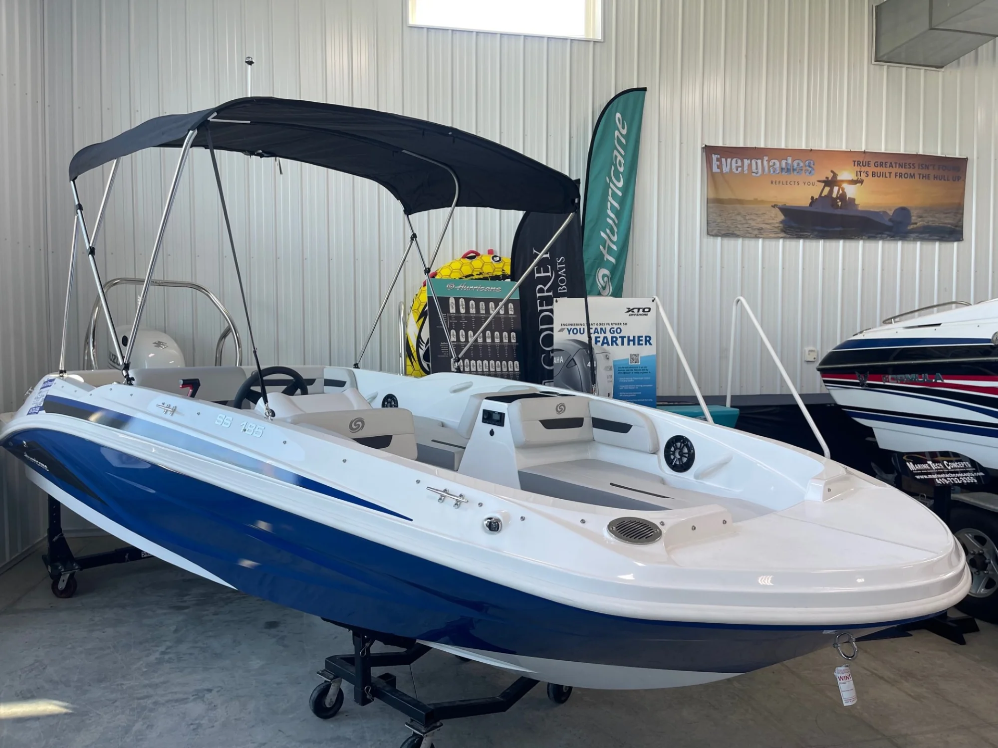 2023 Hurricane 18ft SunDeck Sport 185 OB