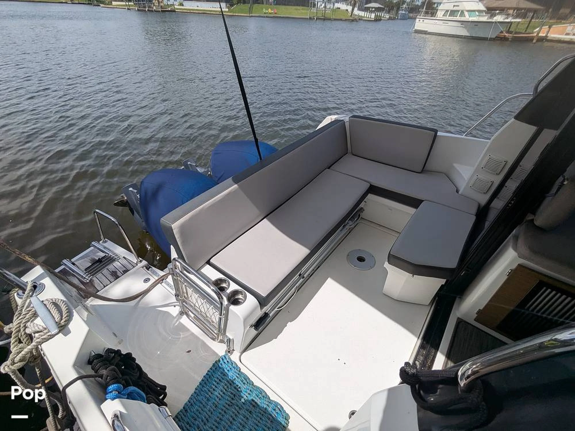 2018 Jeanneau NC 895 - Image 5