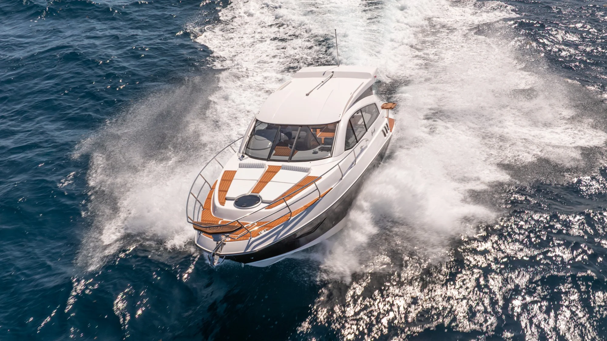 2026 Hanover Yachts 375- White and Black Edition - Image 4