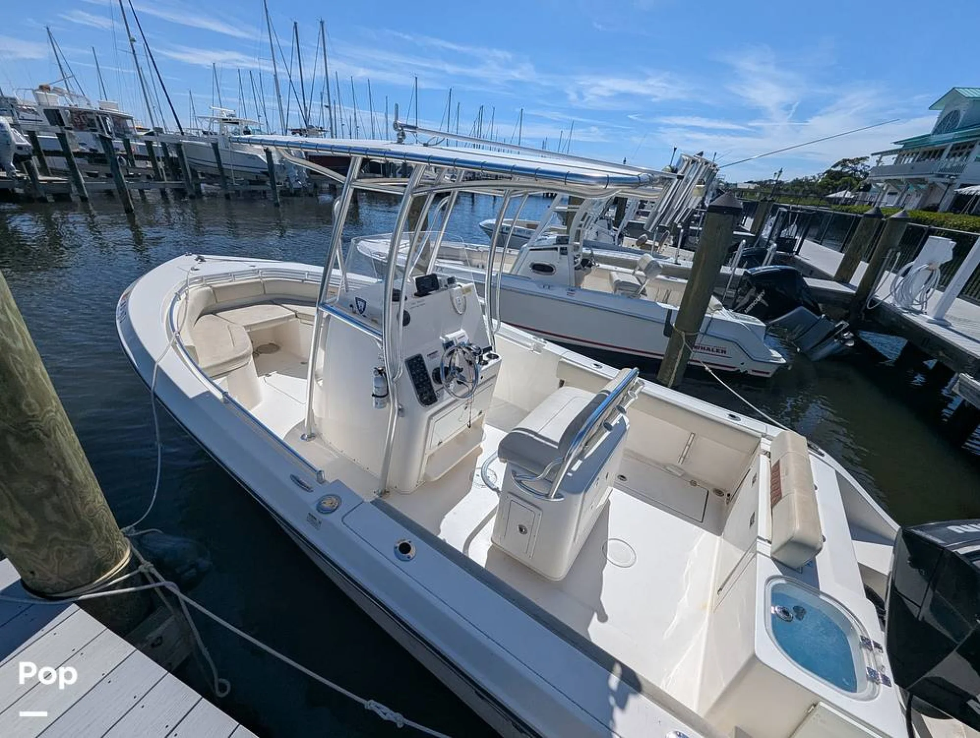 2023 Cobia 237 CC - Image 3