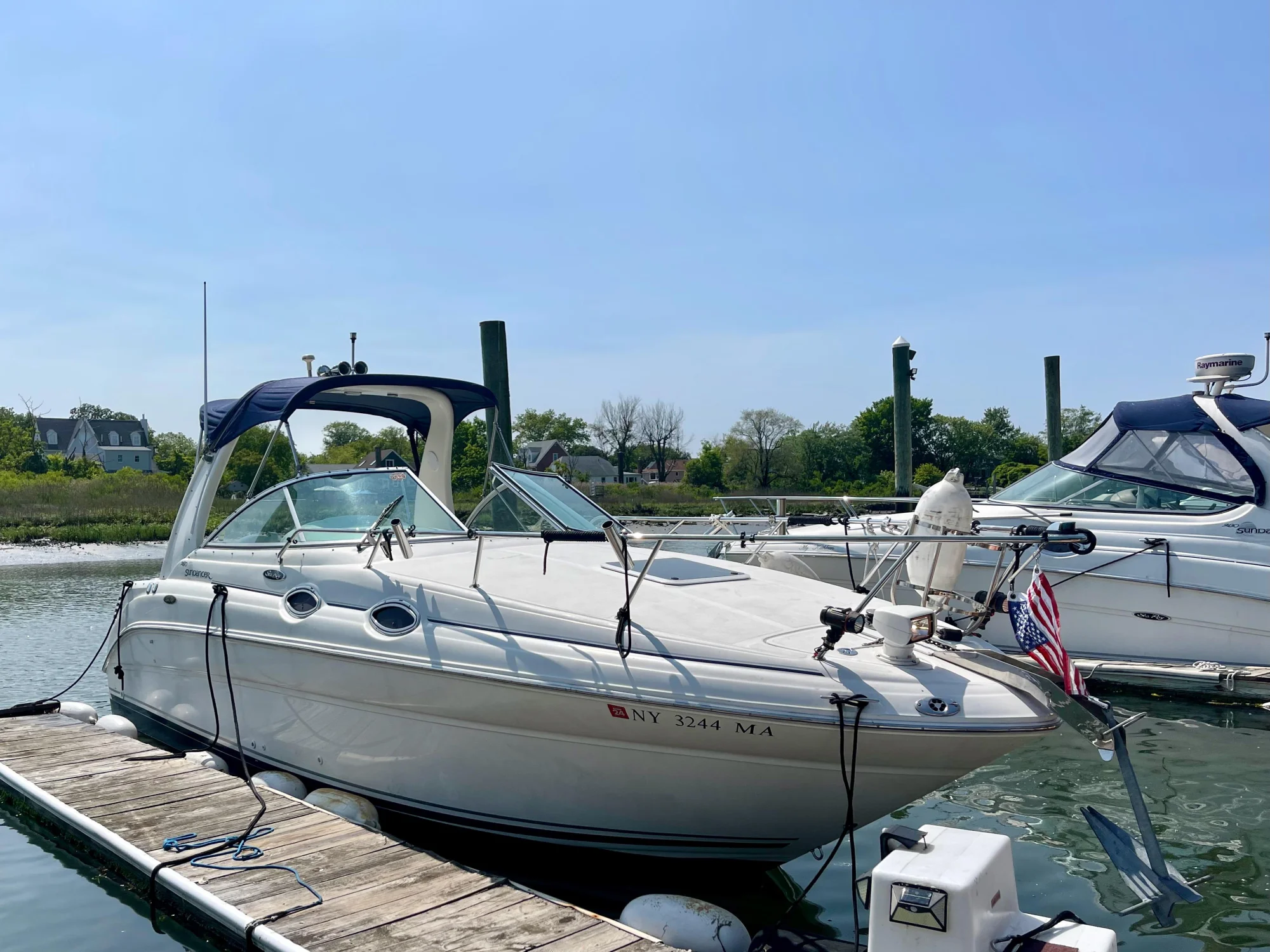 Sea Ray 260 Sundancer - Image 2