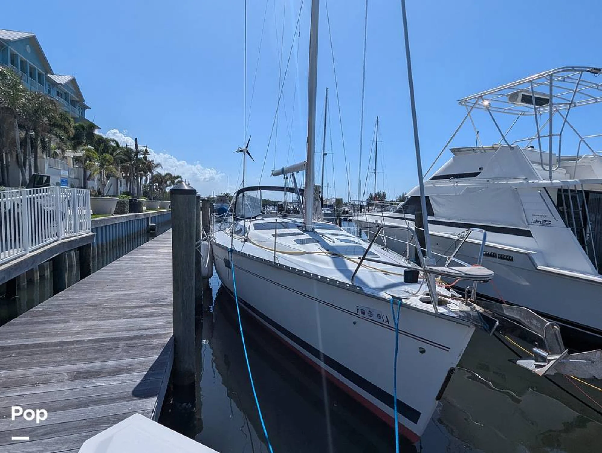 1996 Hunter 40.5 Legend - Main Image