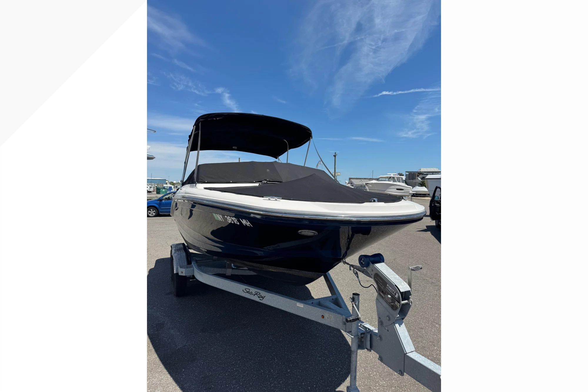 2021 Sea Ray SPX 190 - Main Image