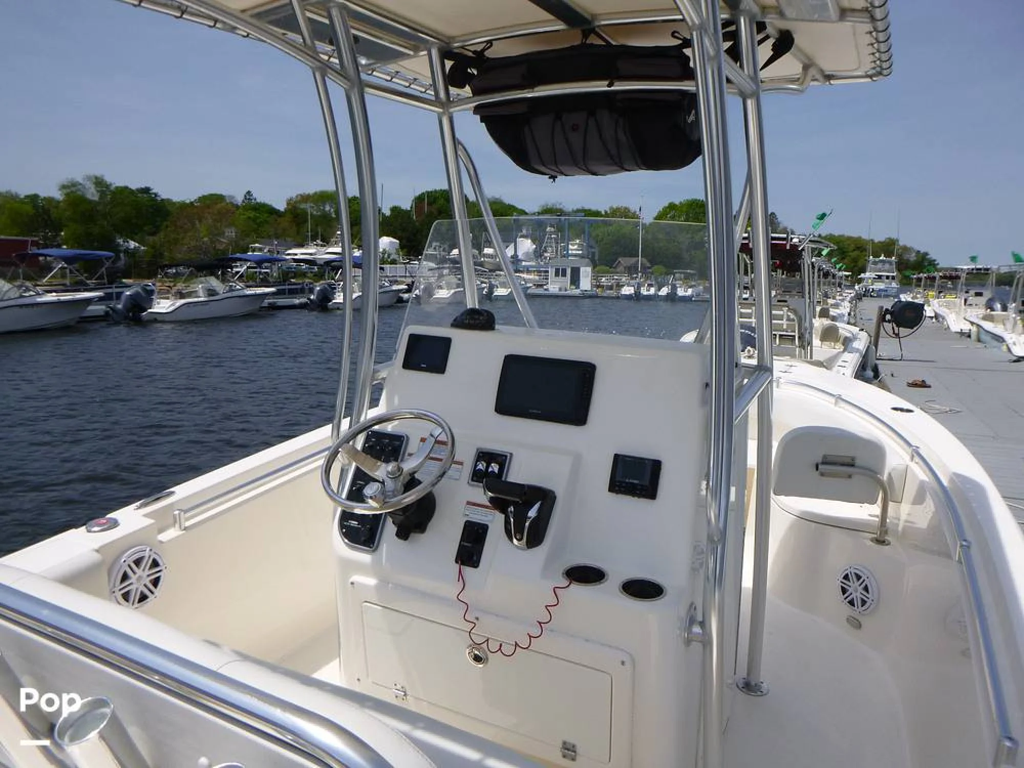 2022 Cobia 237 CC - Image 4