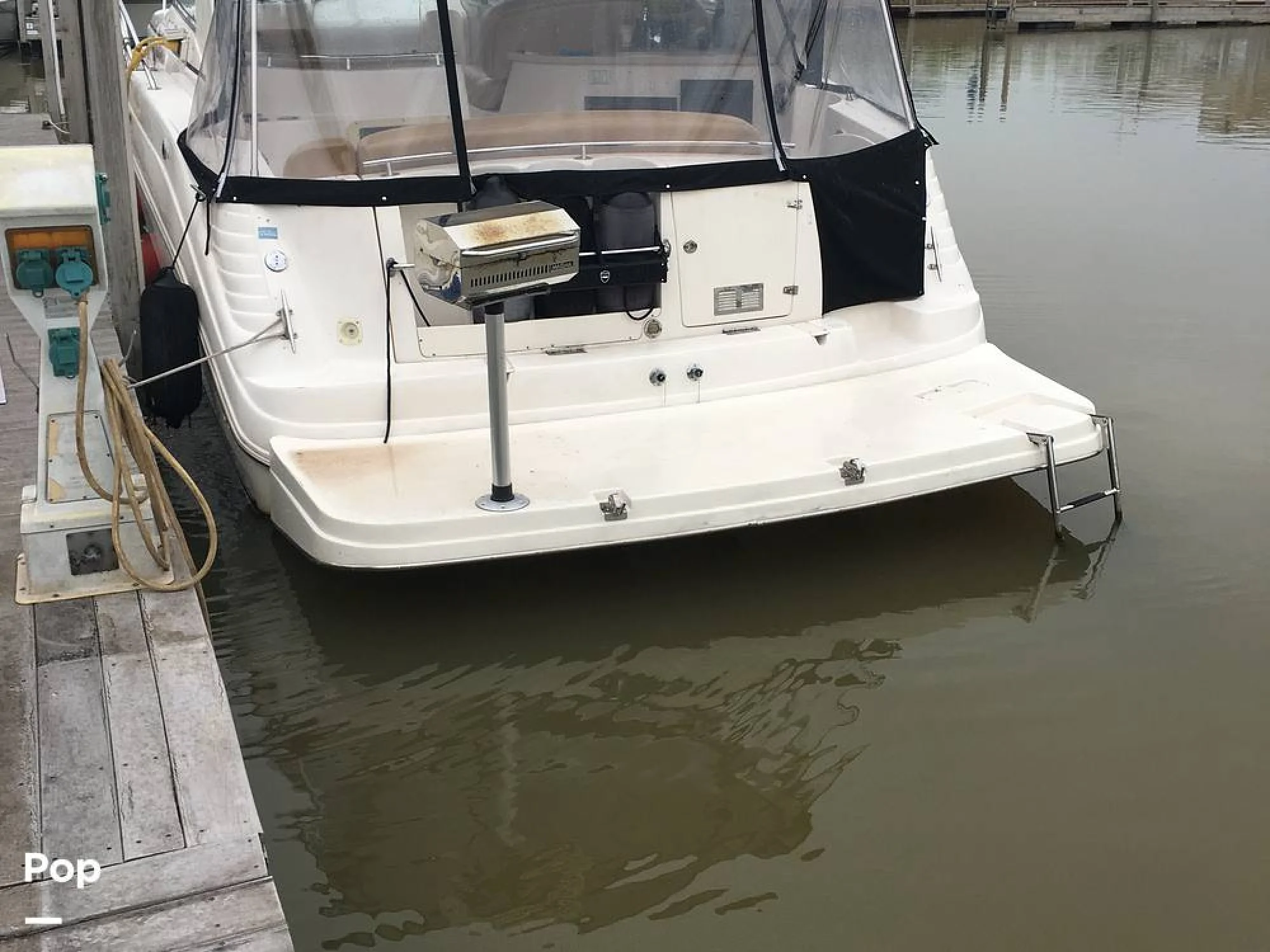 2002 Rinker Fiesta Vee 342 - Image 3