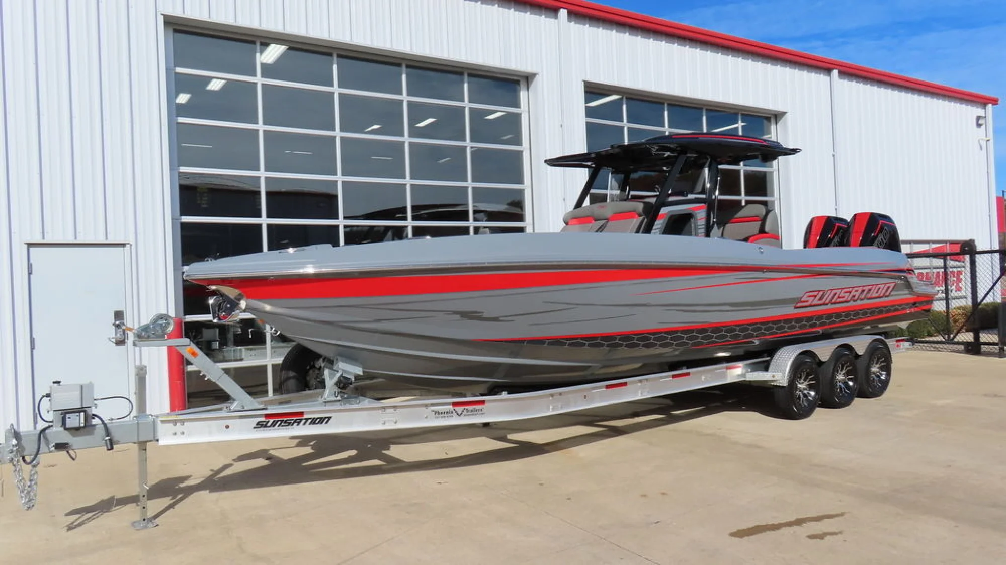 Sunsation Powerboats 32CCX - Image 3