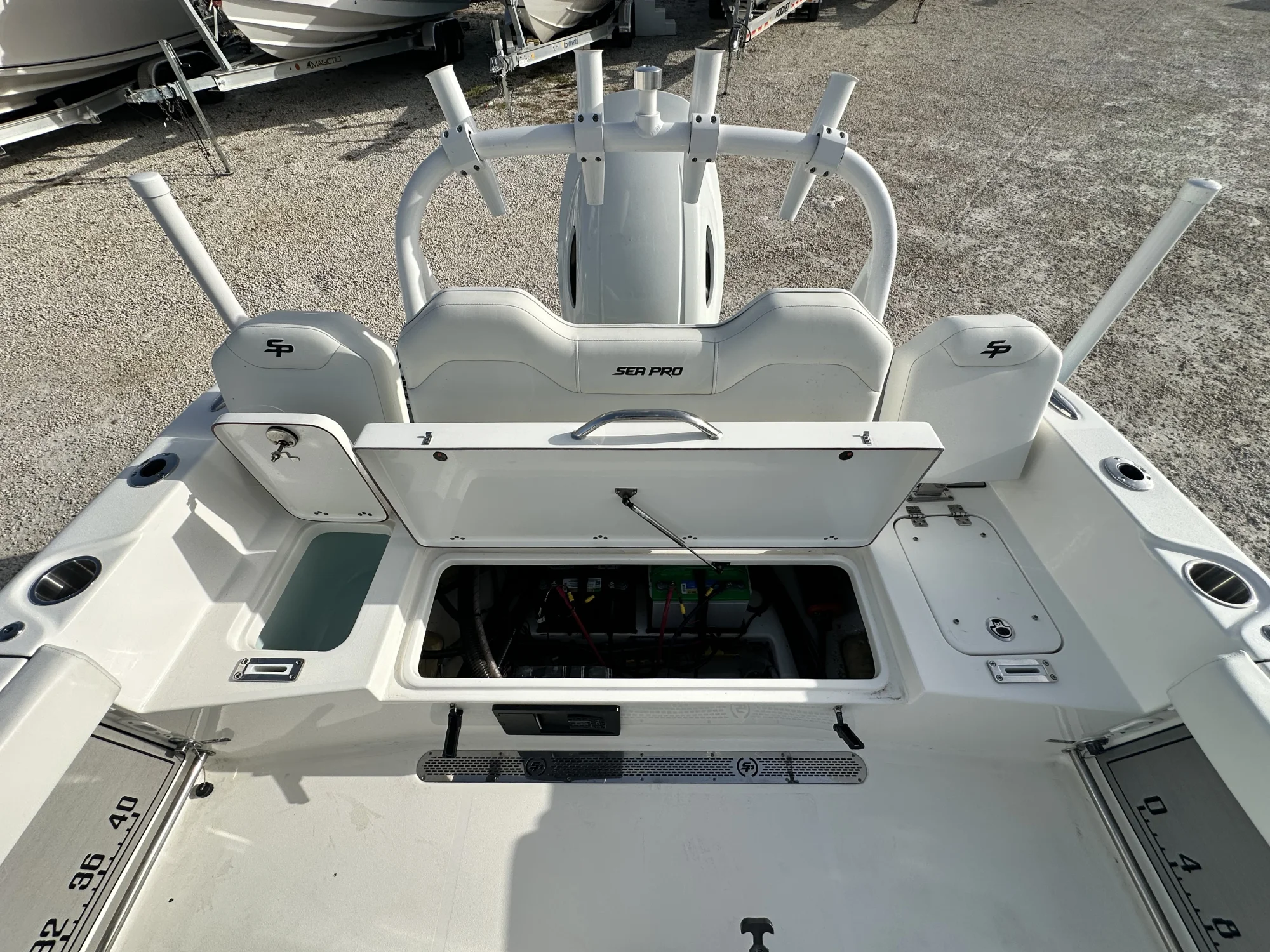 2025 Sea Pro 225 Sandbar - Image 4