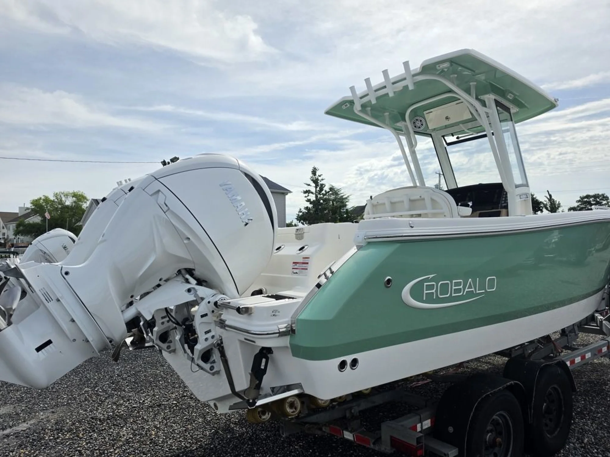 2027 Robalo R250 - Image 5