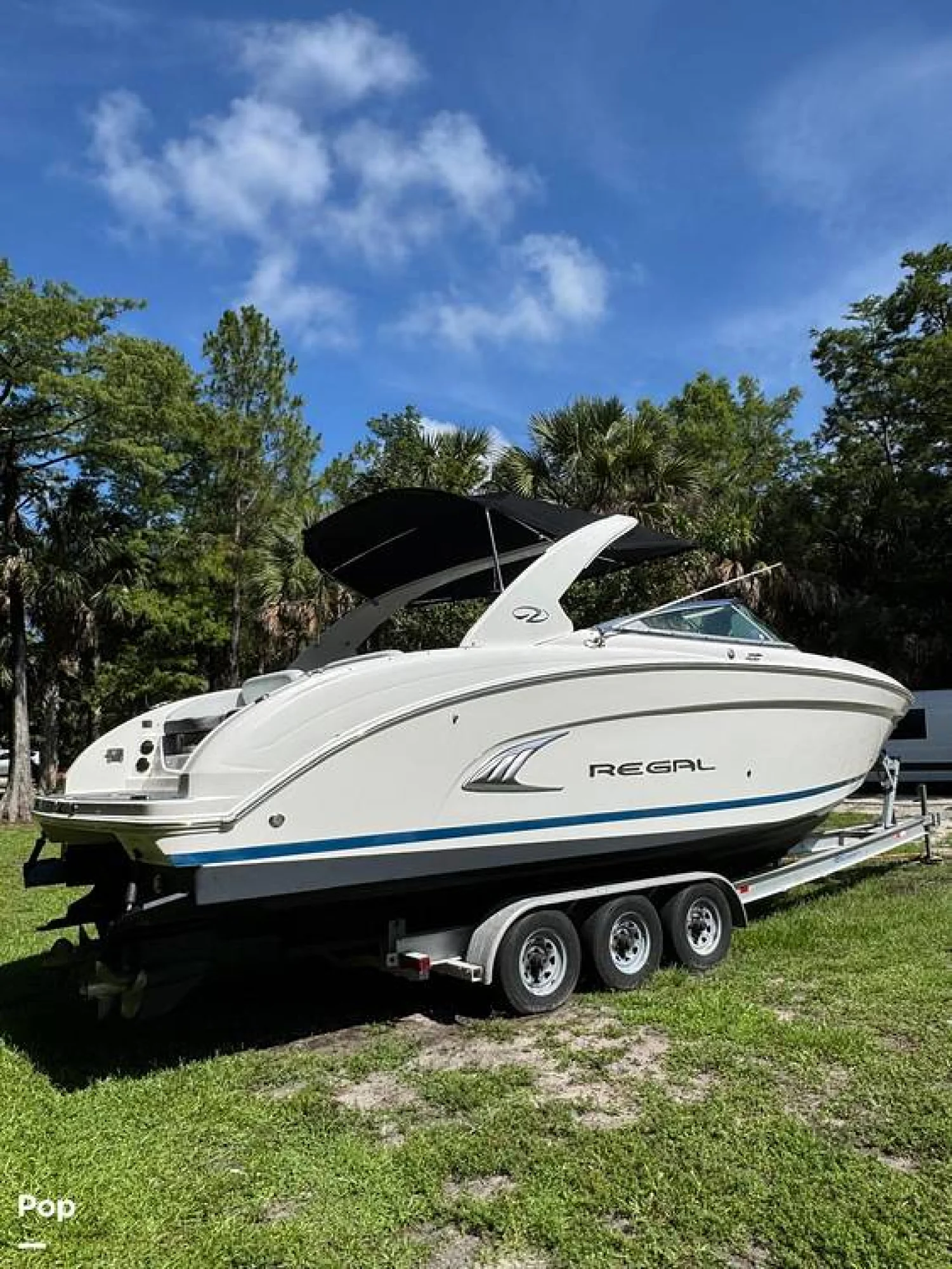 2014 Regal "2014 Regal 3200 Bowrider - Exceptional Condition - Image 4
