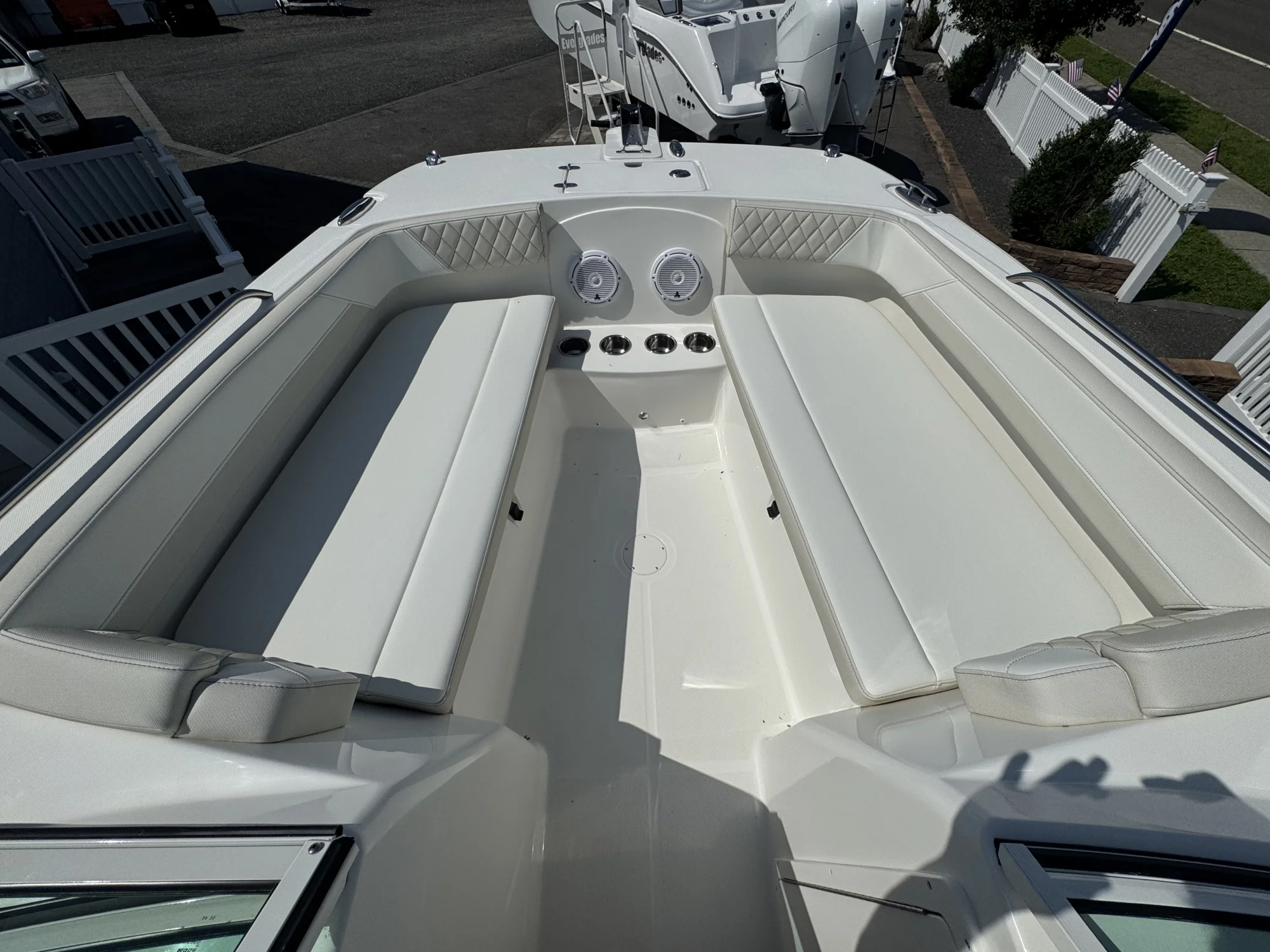 2026 World Cat 230DC - Image 5