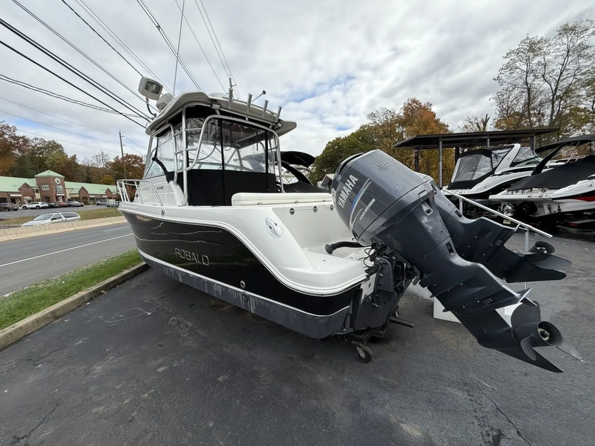 2008 Robalo R245 WA - Image 2
