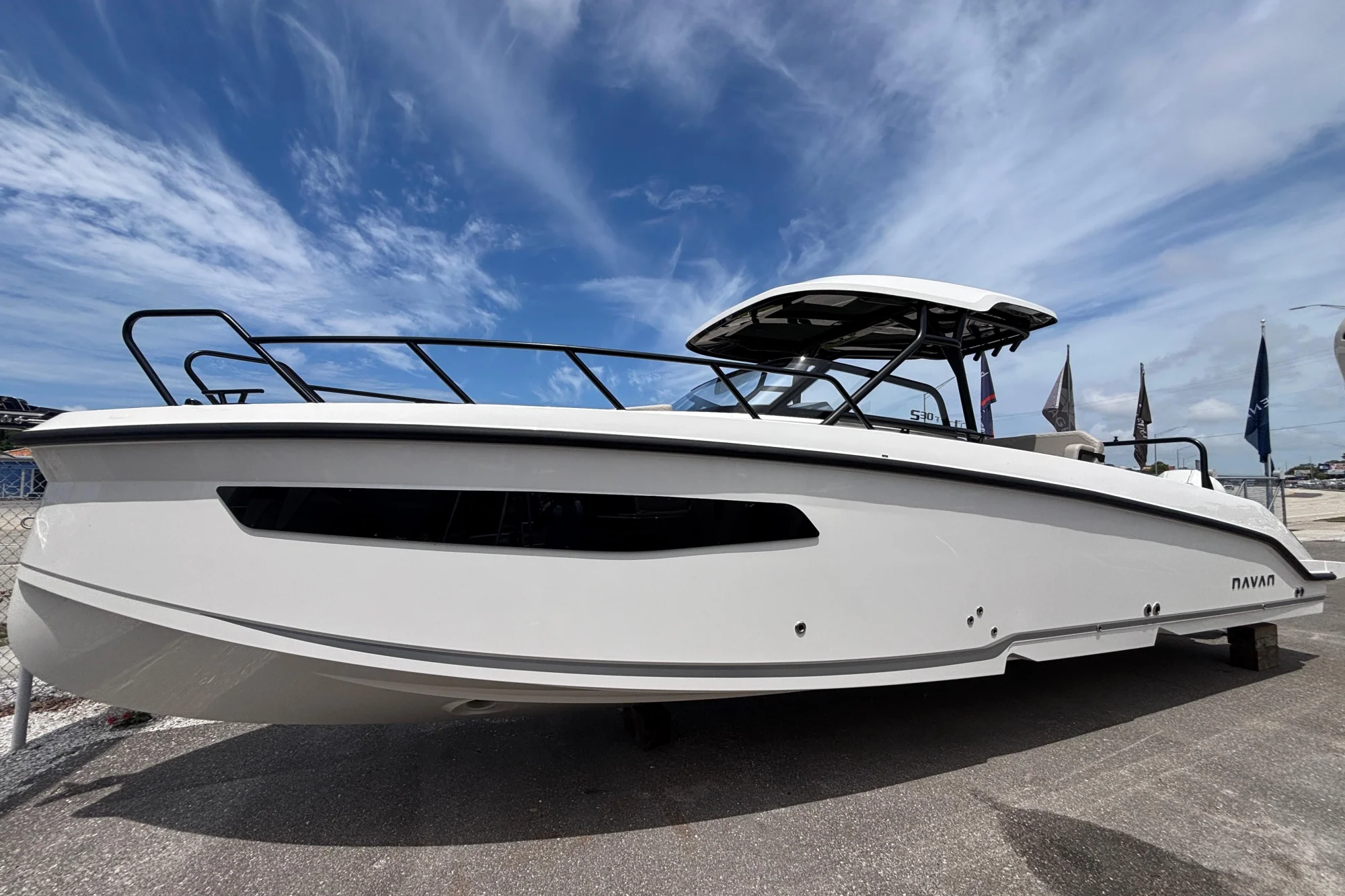 2026 Navan S30 - Image 2