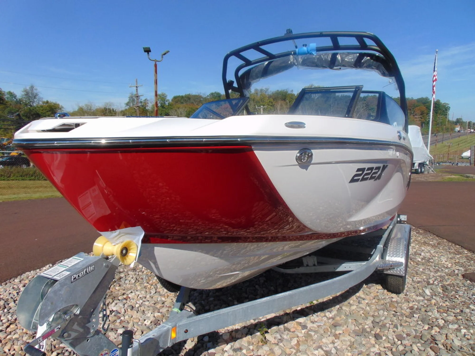 Yamaha Boats 222XD - Image 2