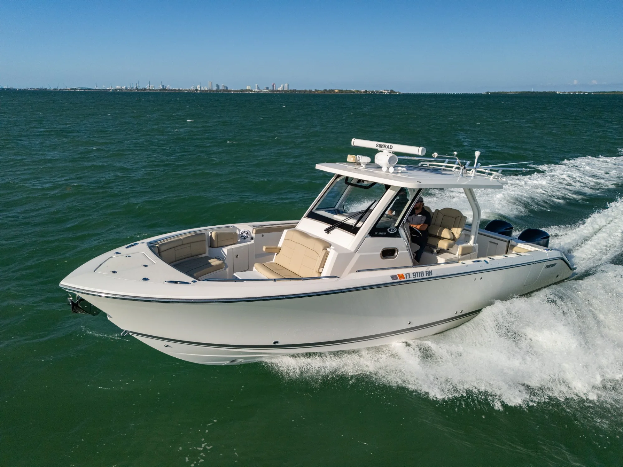 2018 Pursuit S 328 Sport