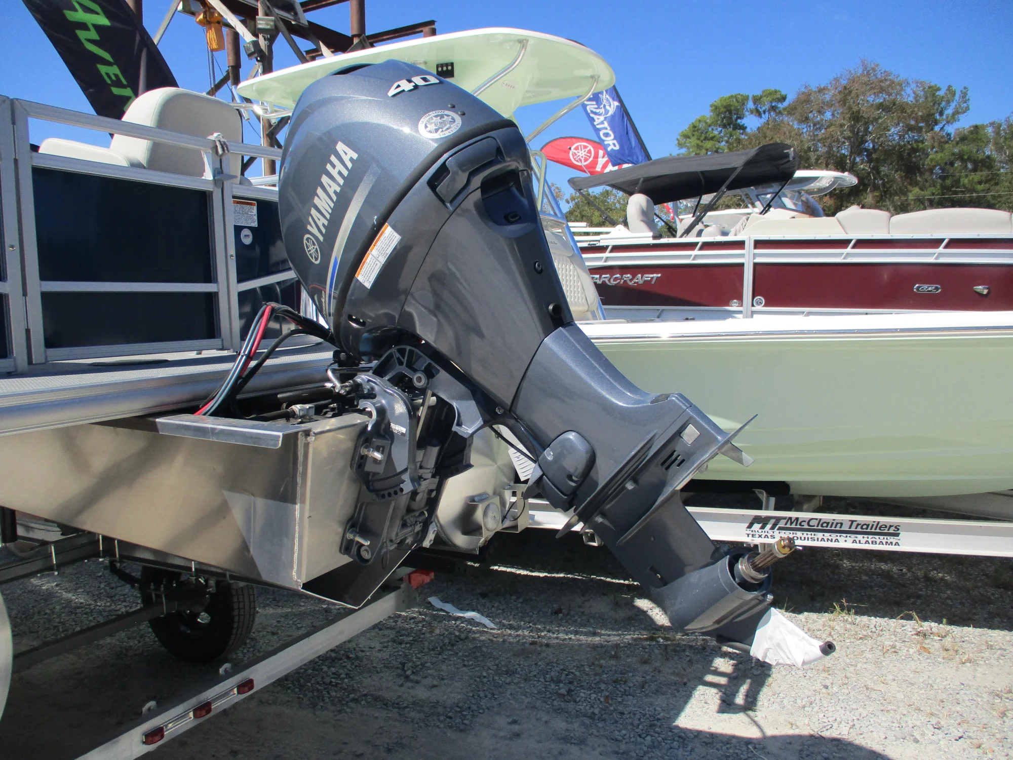 2025 Starcraft LX16R - Image 2