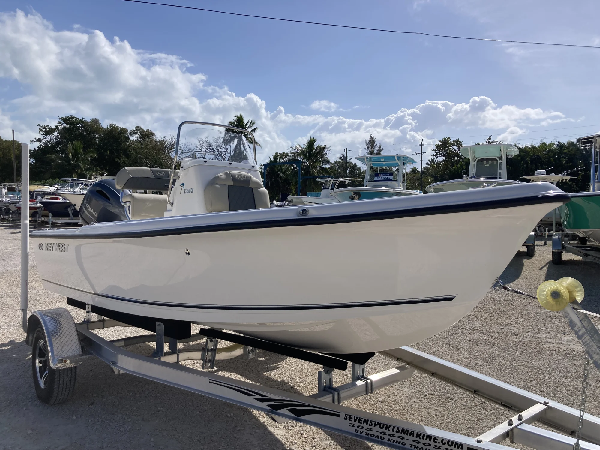 2025 Key West 1720 CC - Image 2