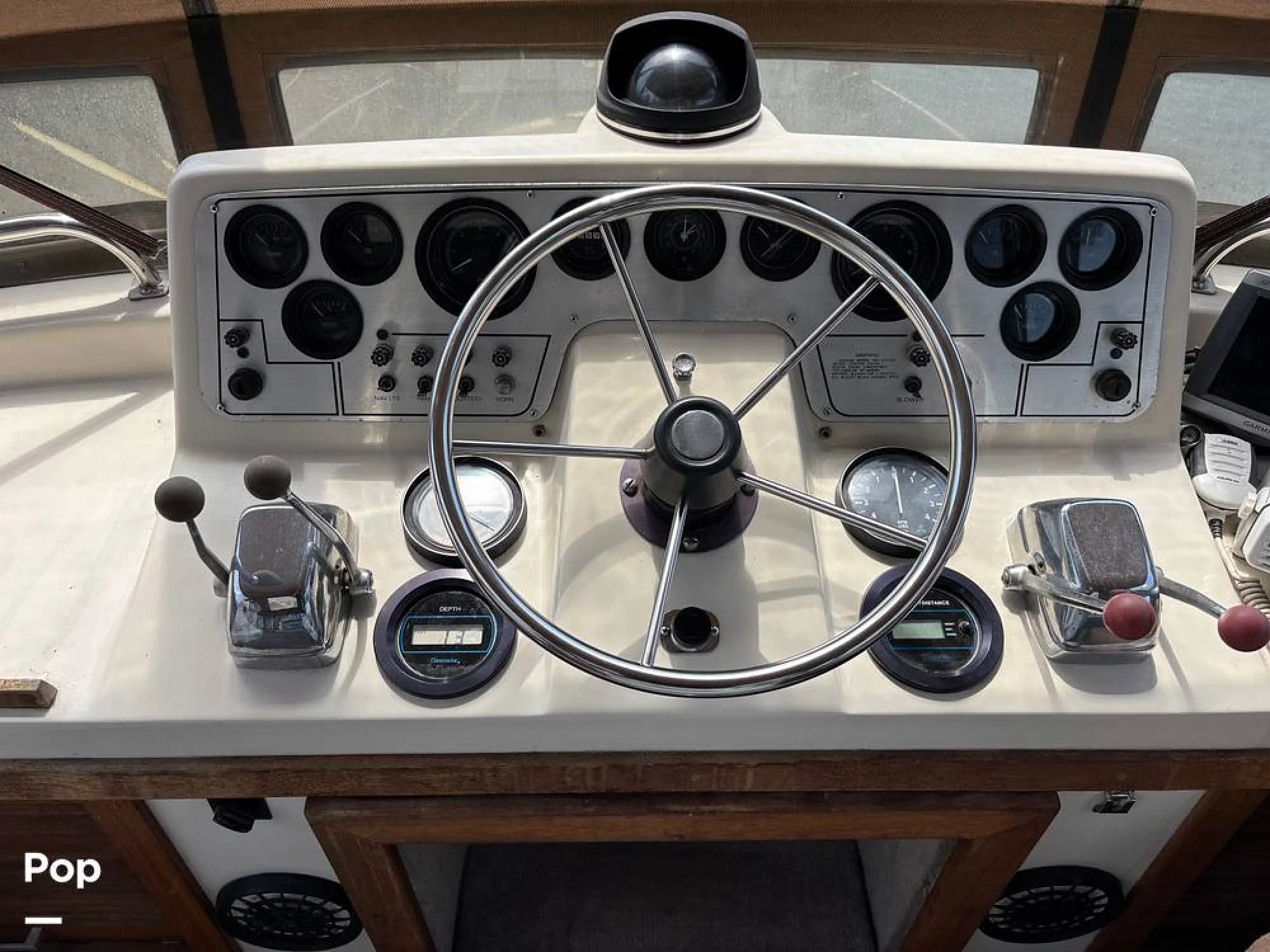 1983 Silverton Aft Cabin 40 - Image 2