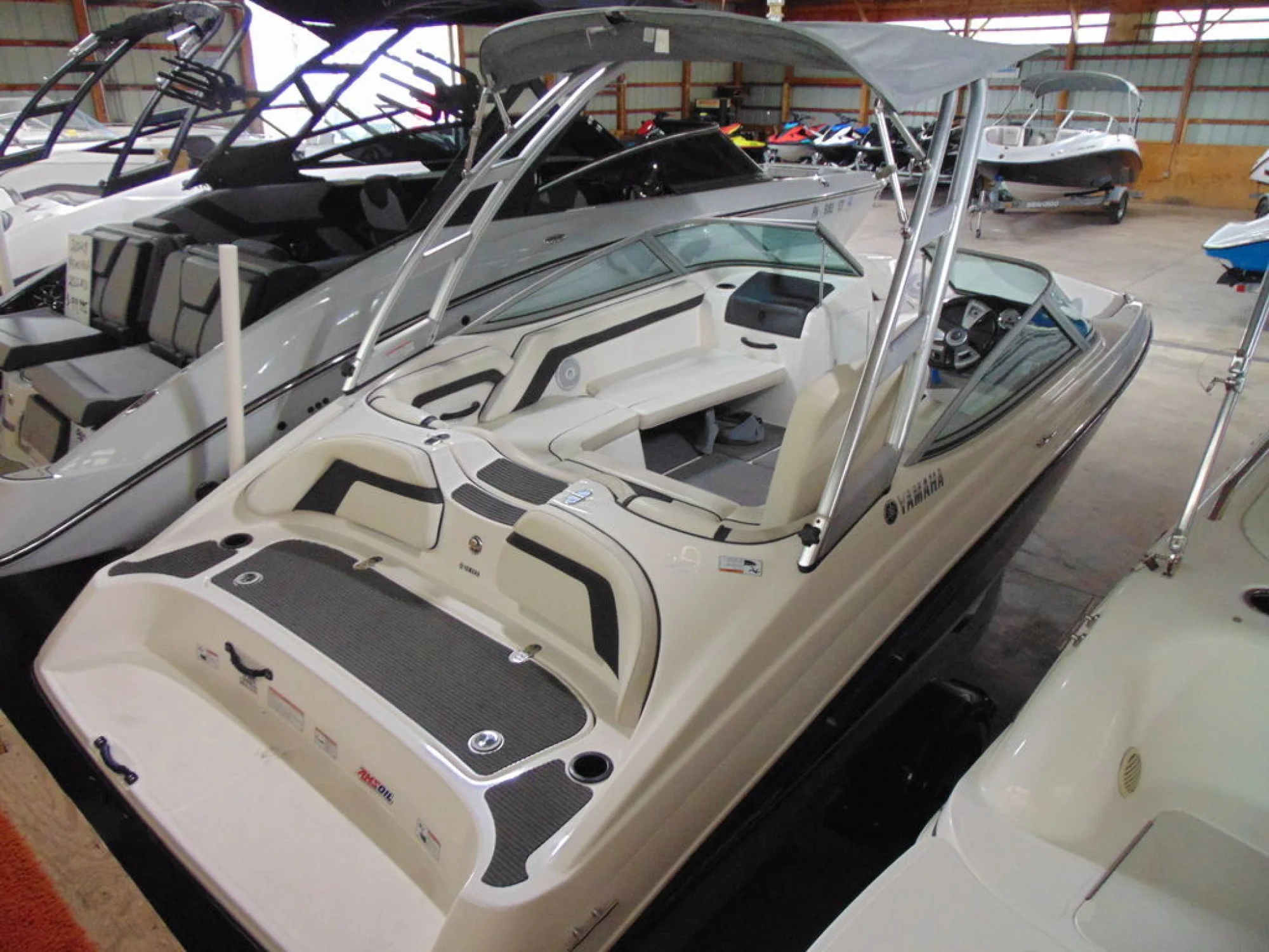 Yamaha Boats AR190 - Image 3