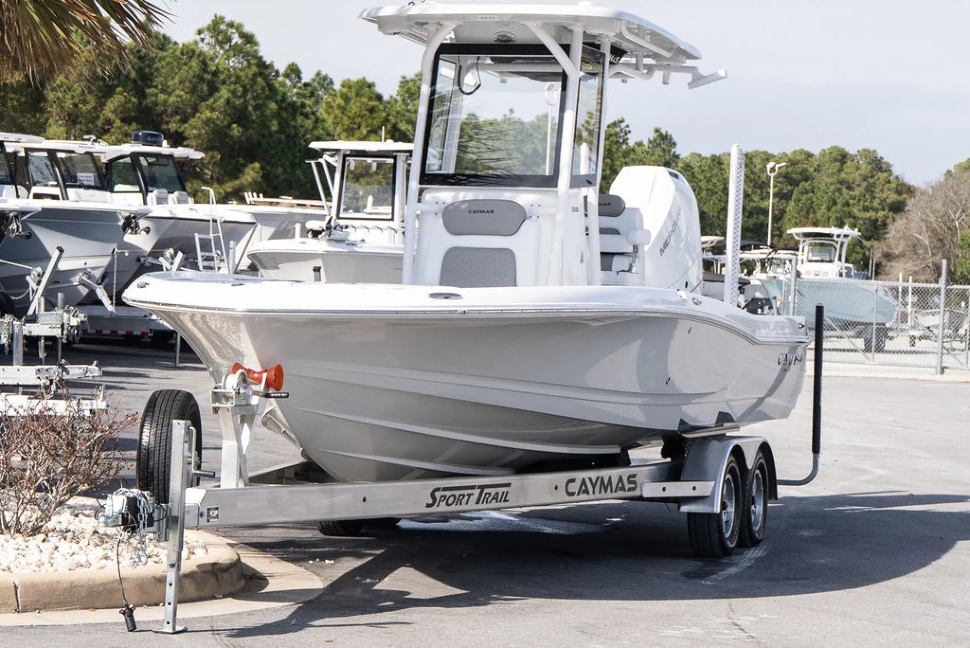 CAYMAS 26 HB - Image 2