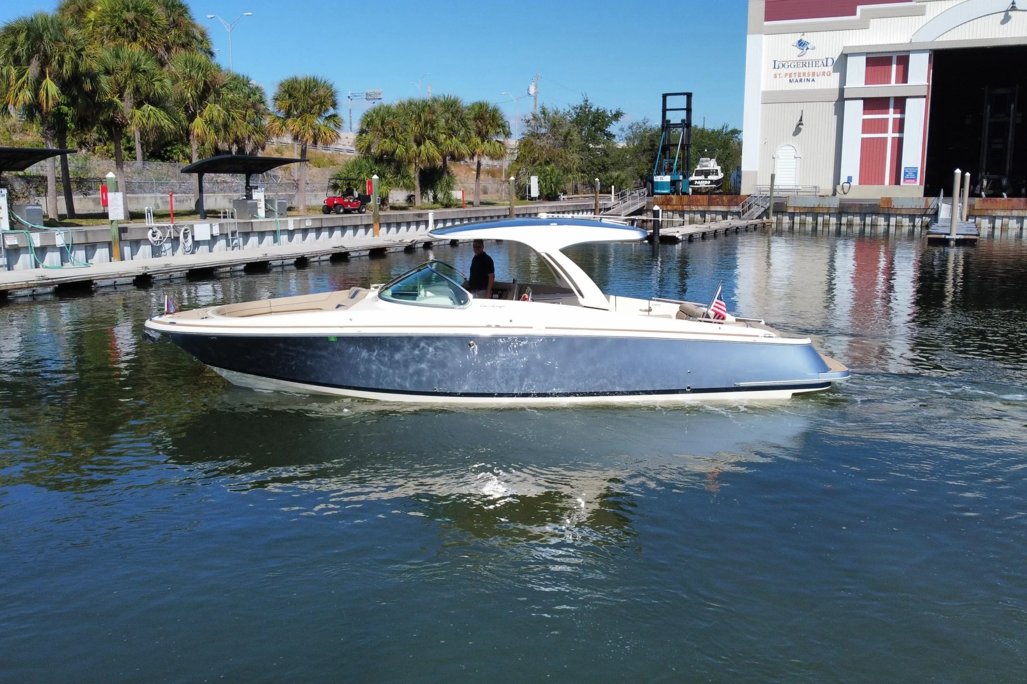 2022 Chris-Craft Launch 35 GT I/O - Image 2